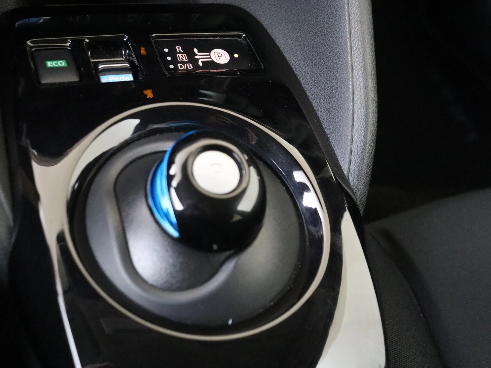 Nissan Leaf N-Connecta 40 kWh