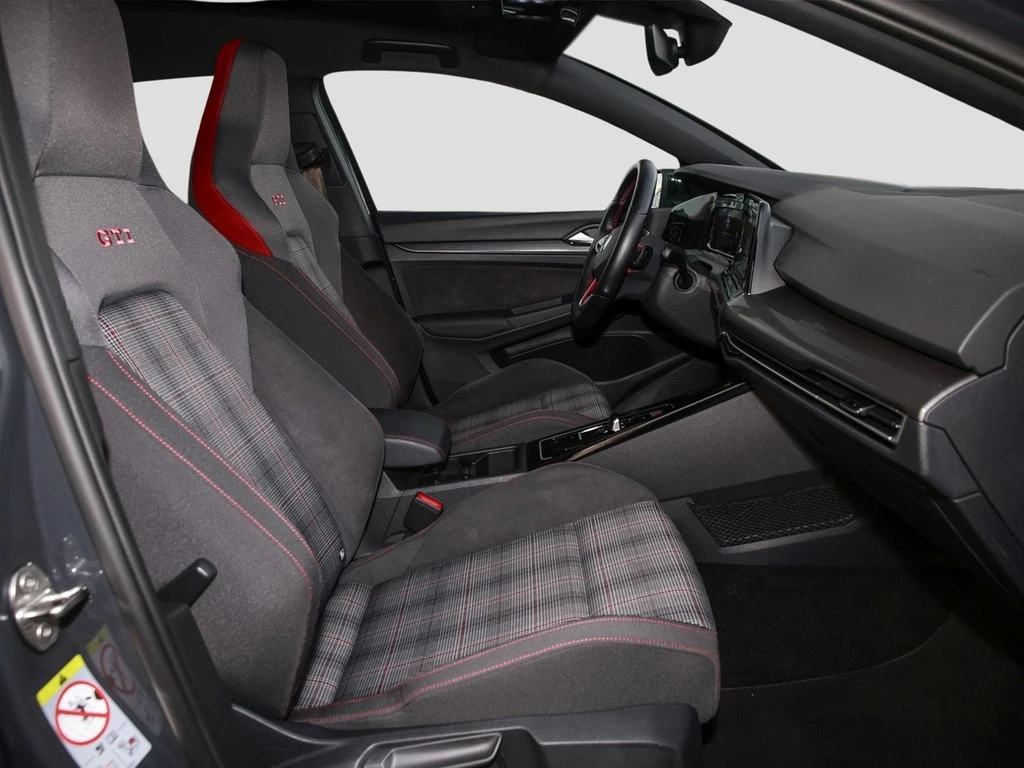 Volkswagen Golf VIII GTI 2,0 TSI DSG,LED,Kamera,Navi,ACC Lenkrad/Sitzheizung,Climatronic,ALU