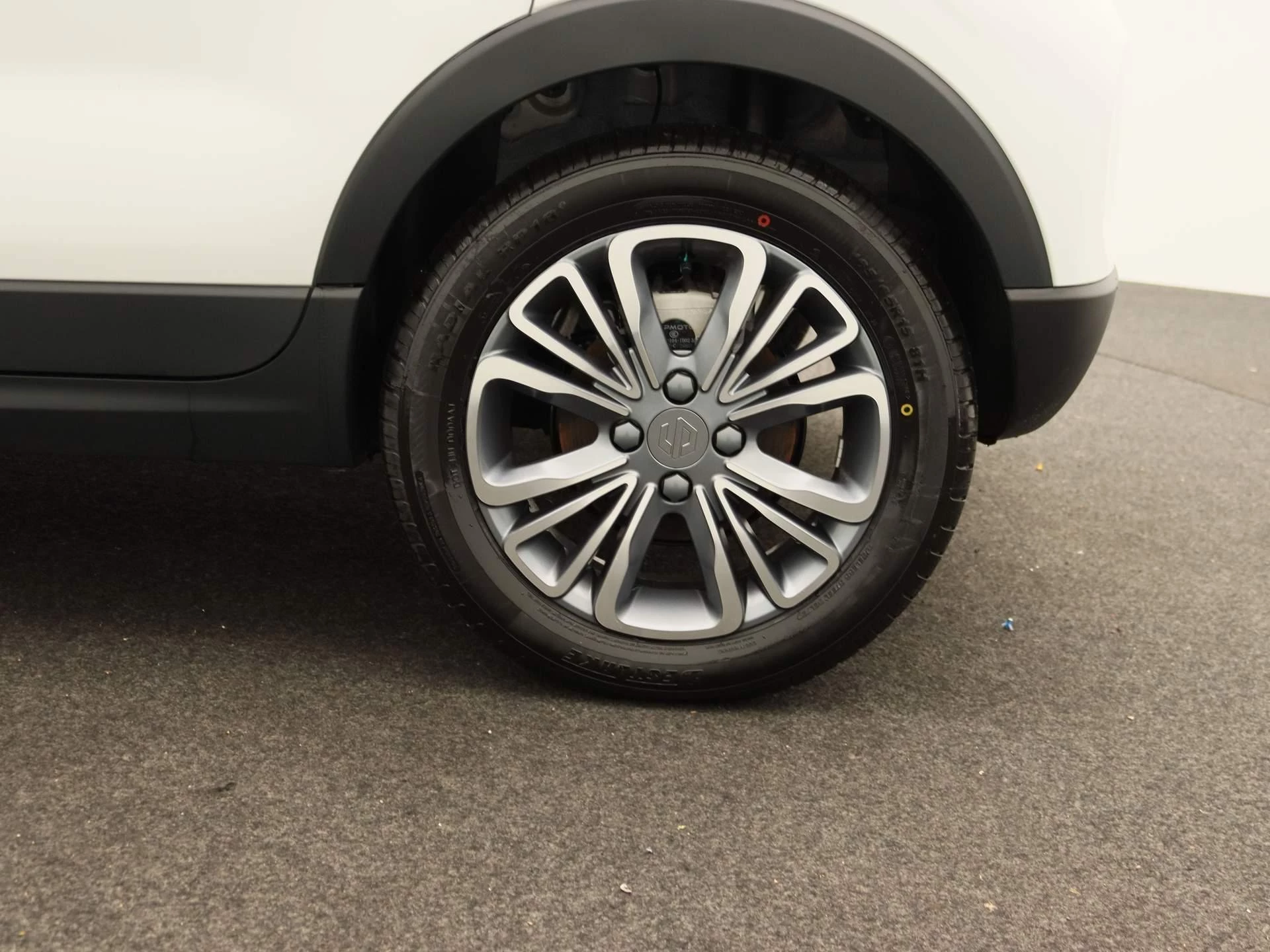 Leapmotor-T03-image-14