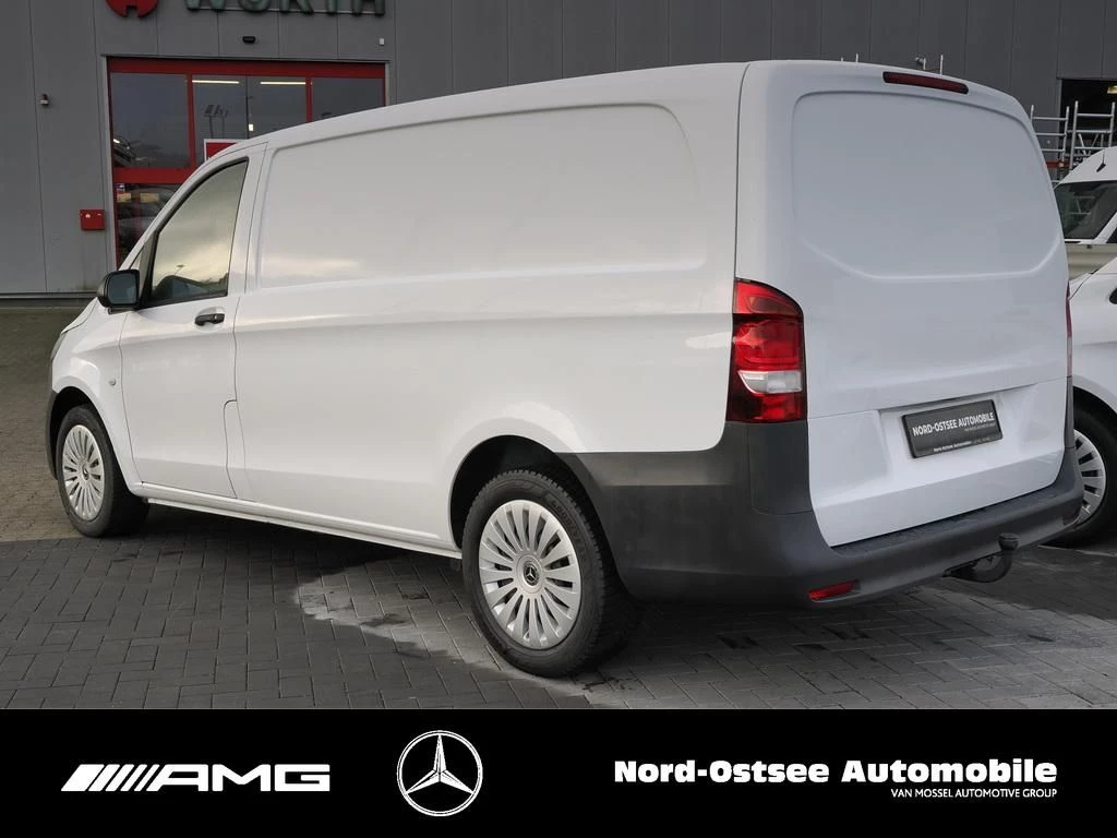 Mercedes-Benz-Vito-image-3