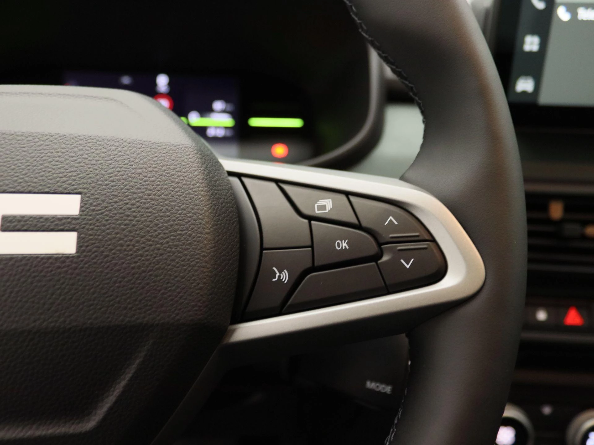 Dacia-Sandero Stepway-image-17