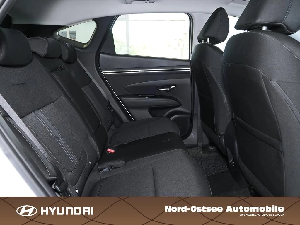 Hyundai Tucson 1.6 T-GDI TREND PHEV 4WD SHZ LHZ KAMERA Trend