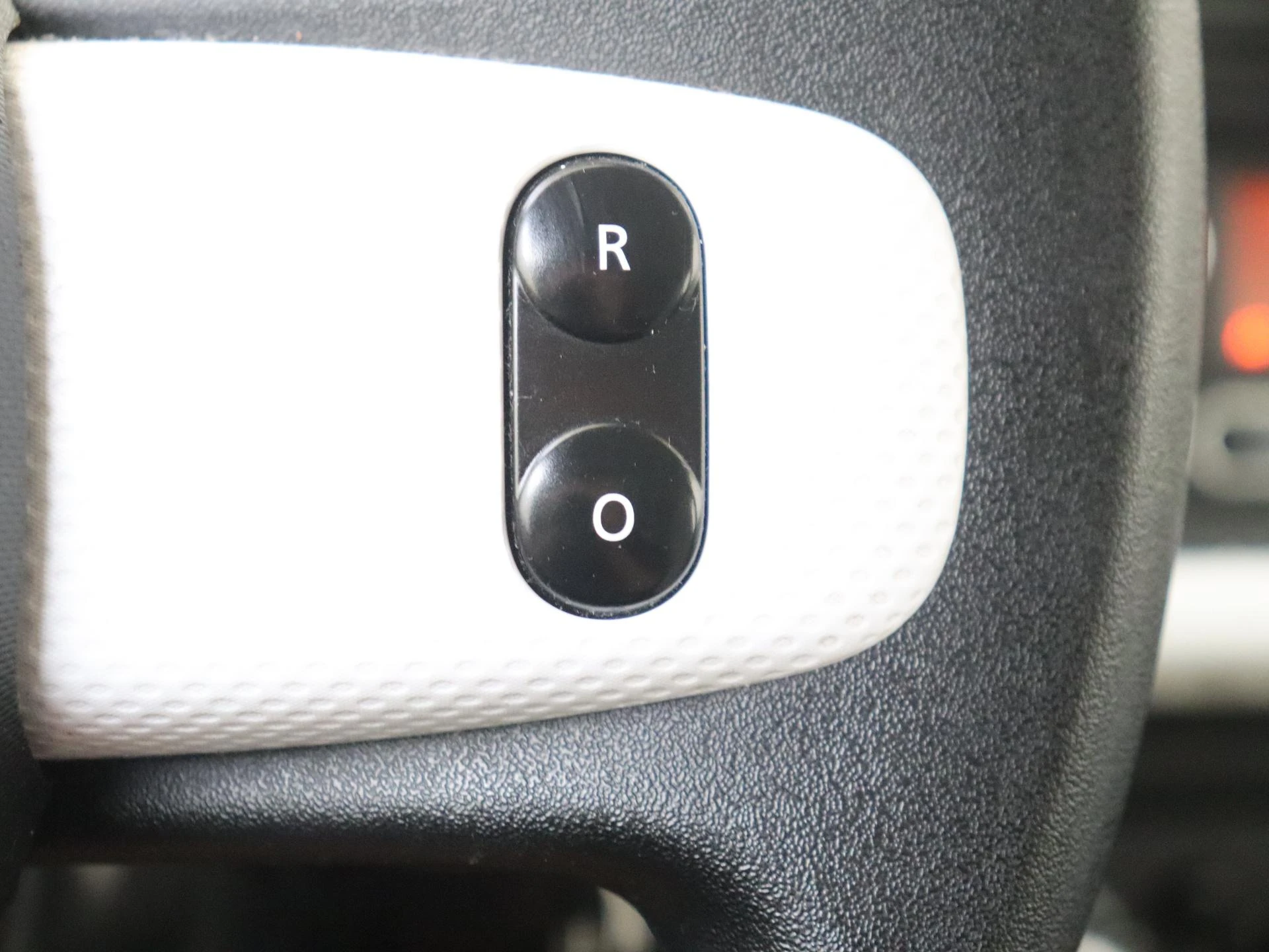 Renault-Twingo-image-12