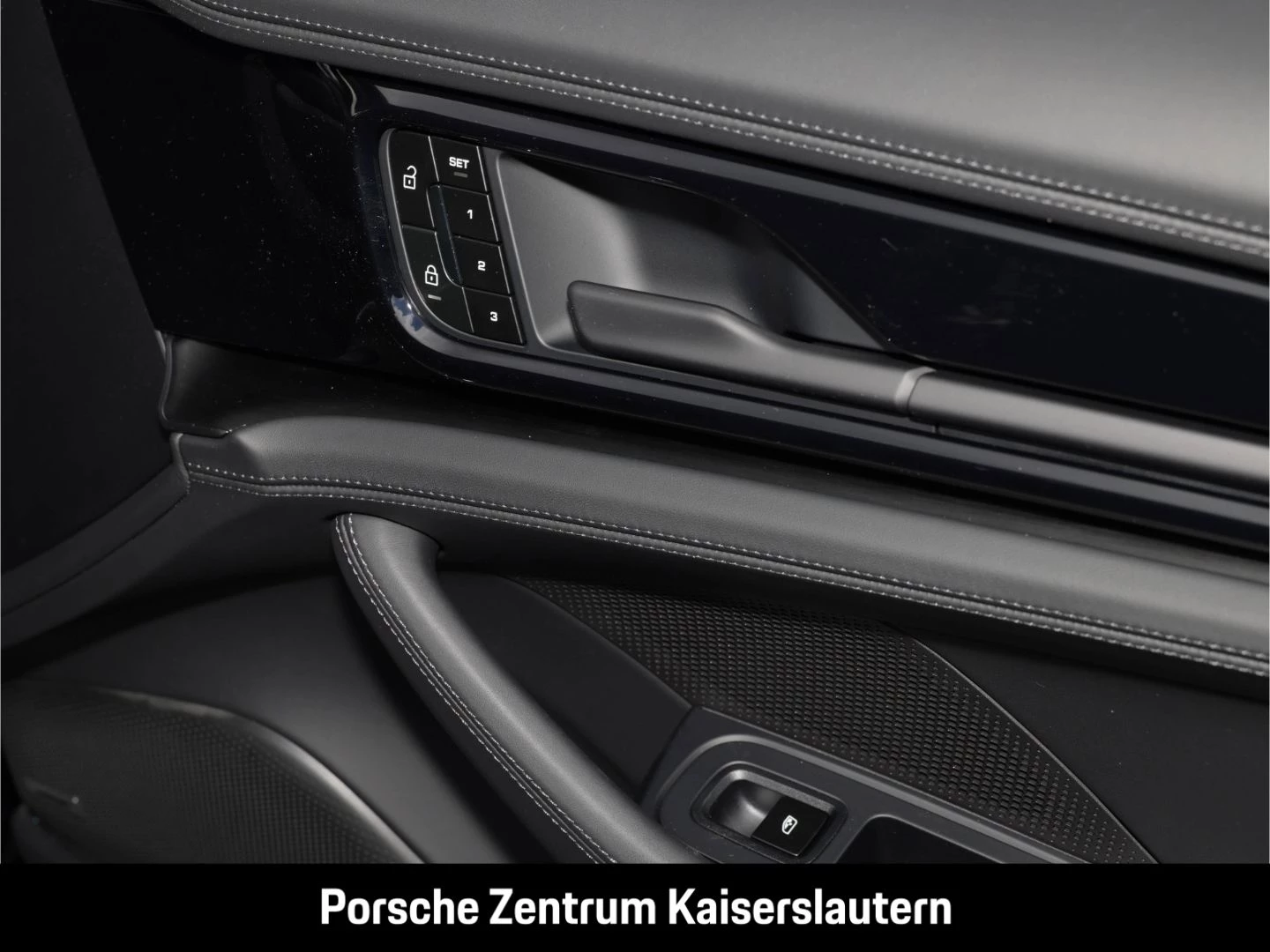 Porsche Panamera 4 E-Hybrid LED-Matrix InnoDrive BOSE -
