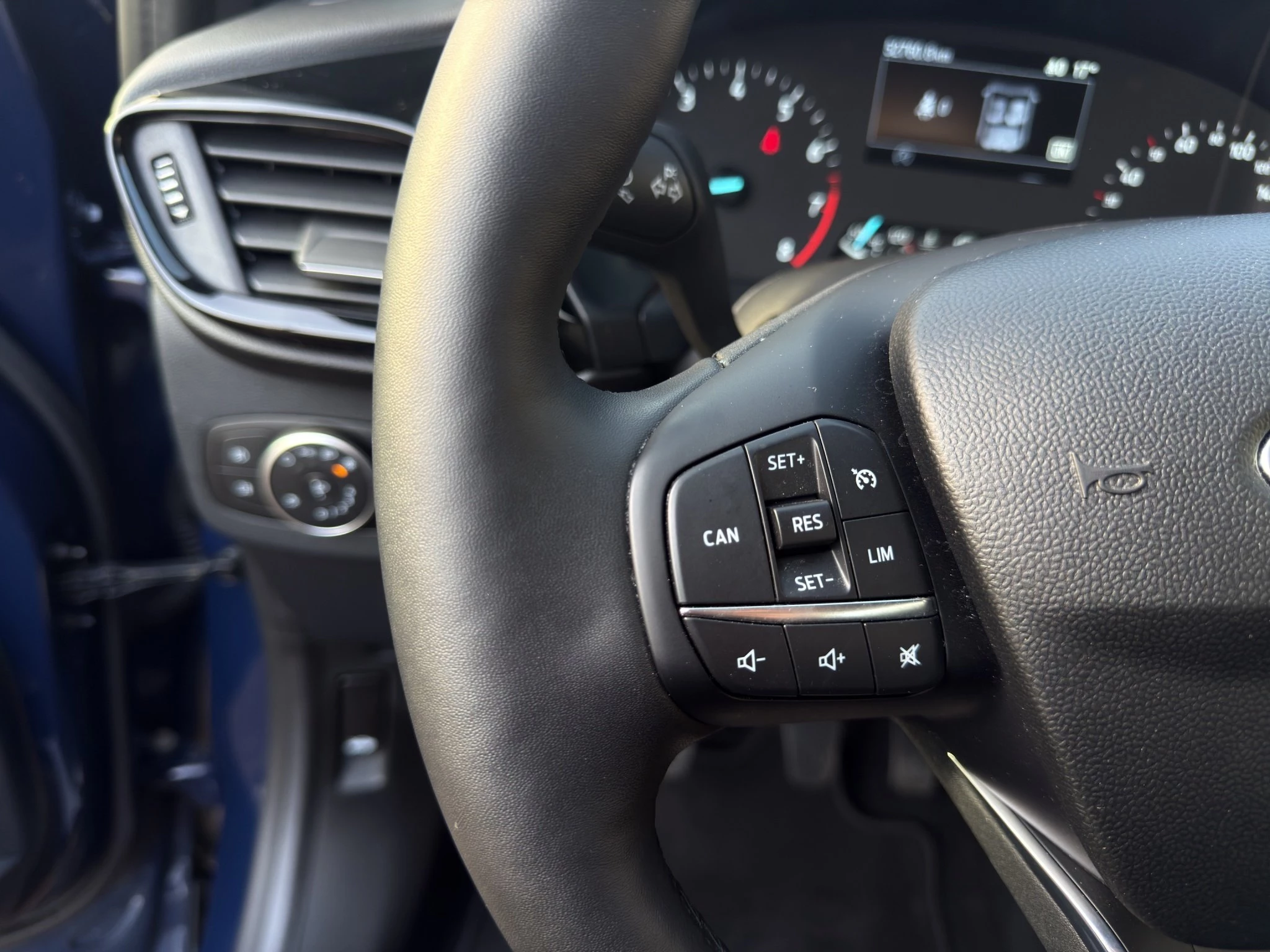 Ford Puma Cool & Connect 70kW