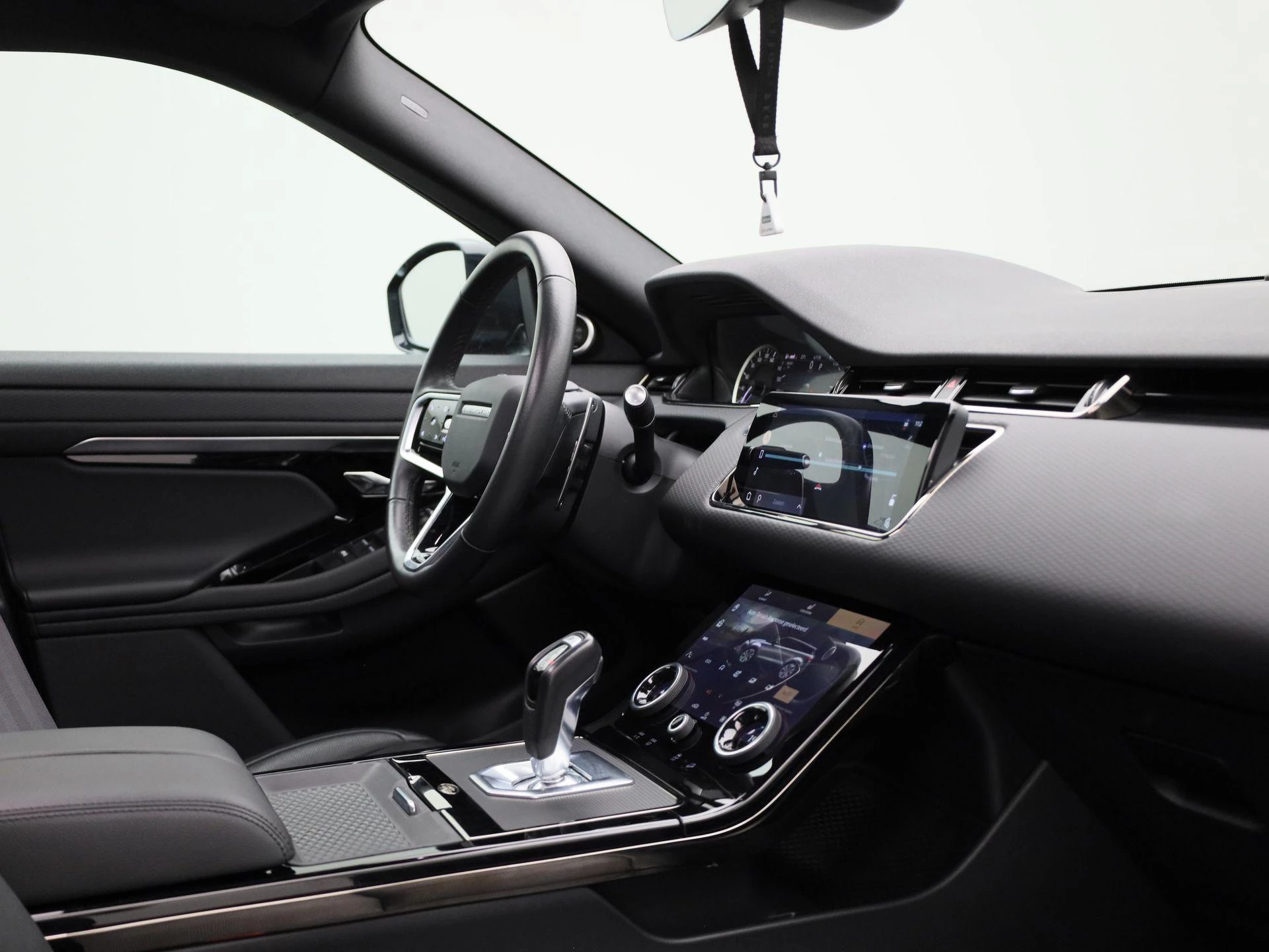 Land Rover Range Rover Evoque D165 MHEV AWD Auto R-Dynamic