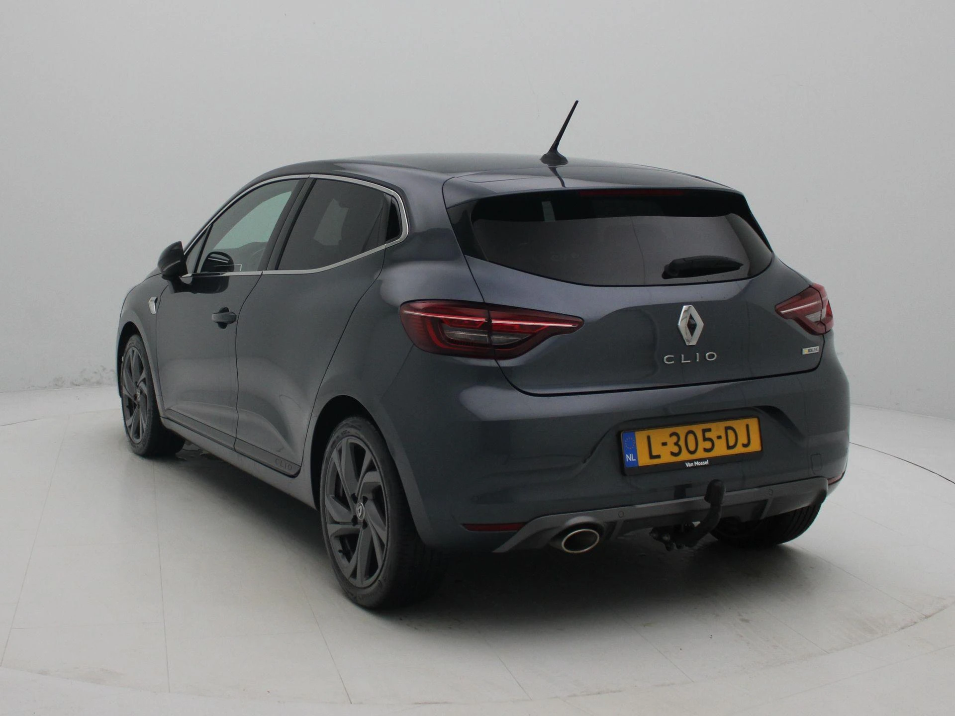 Renault-Clio-image-2