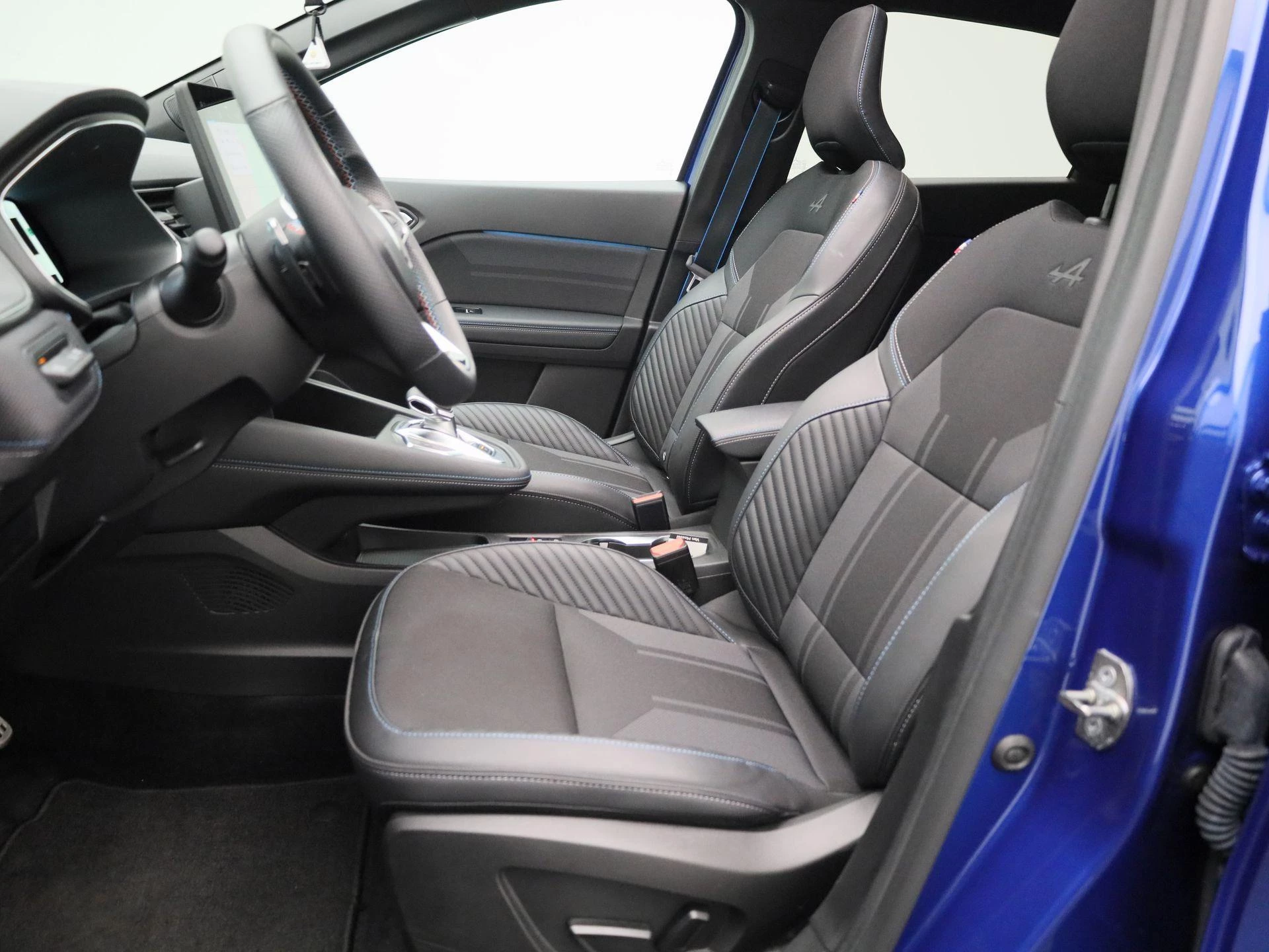 Renault-Captur-image-7