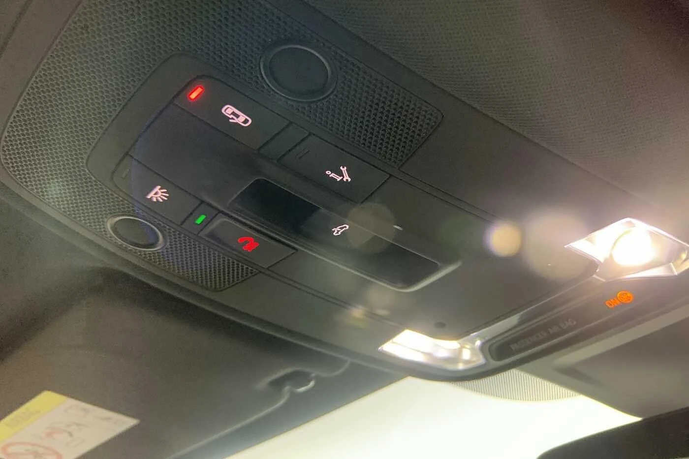 Audi-SQ2-image-27