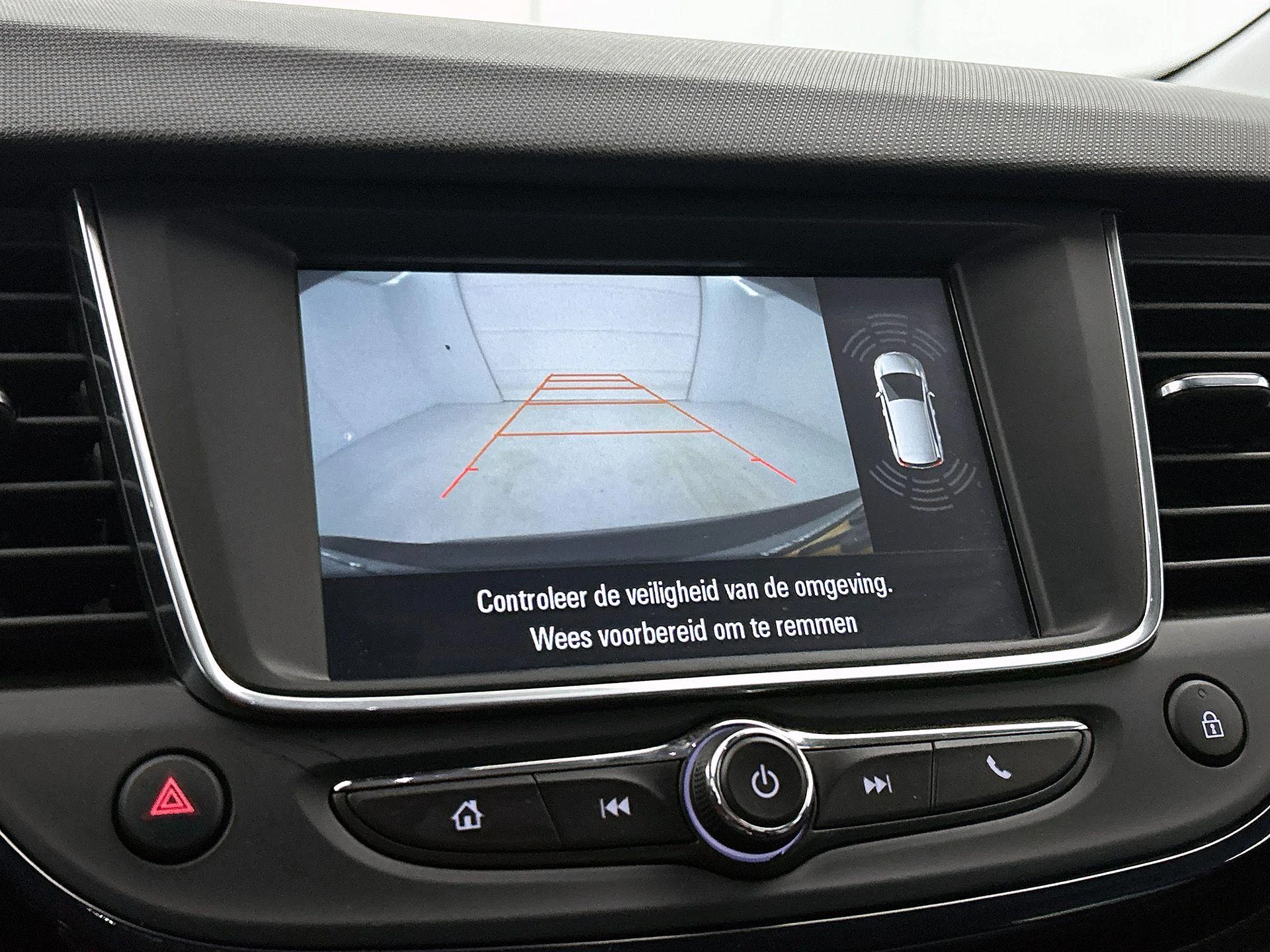 Opel-Crossland X-image-9