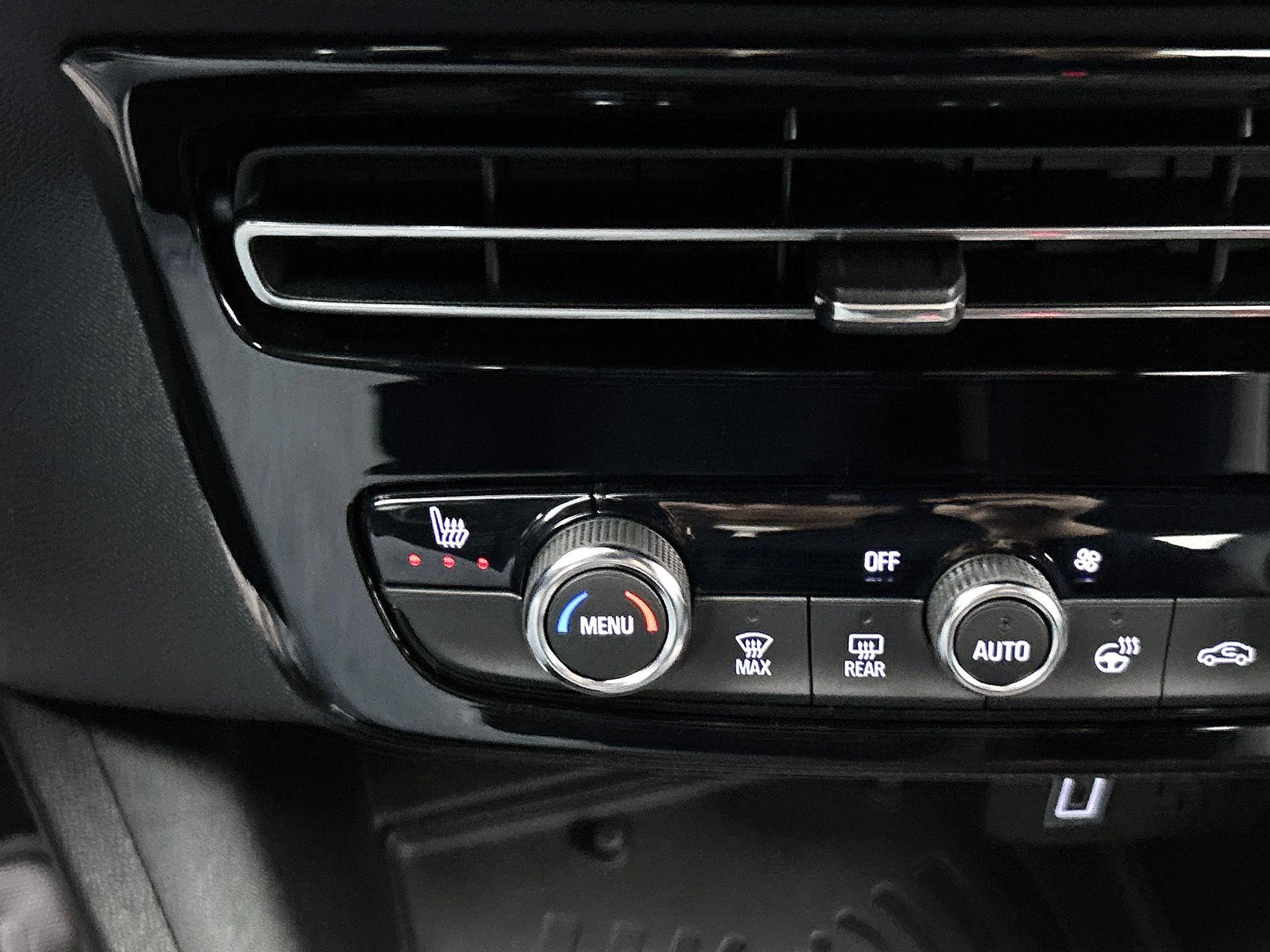 Opel Mokka 1.2 Turbo Hybrid Edition