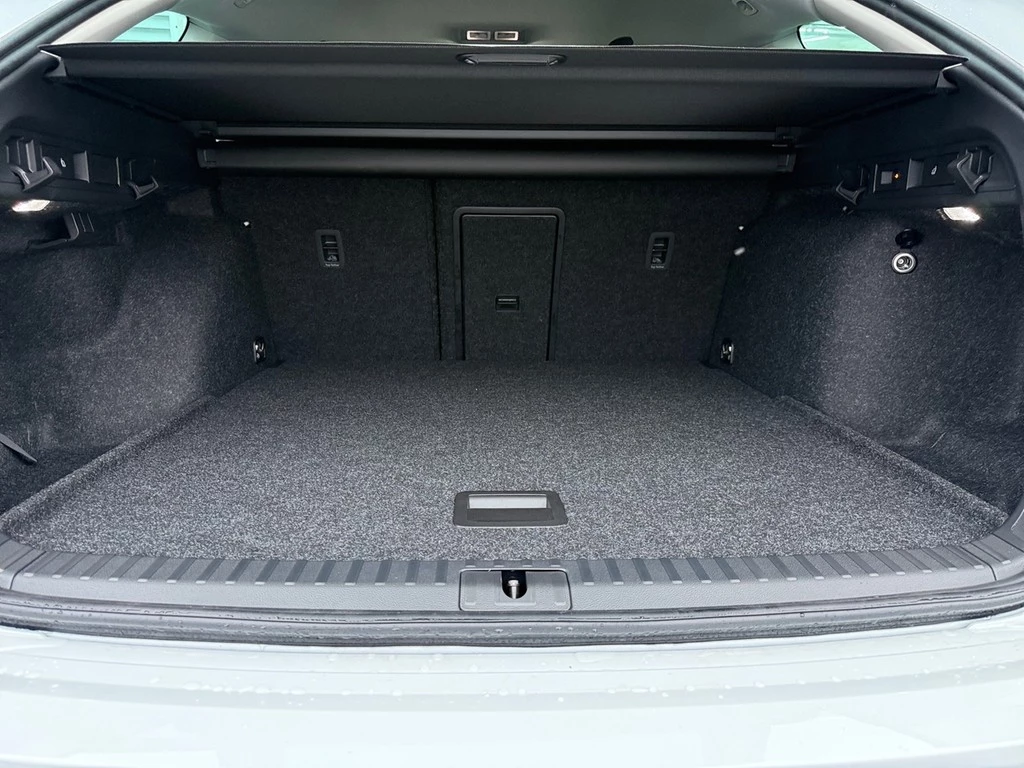Škoda Octavia Combi 1.5 TSI mHEV 110 kW Balance, AHK