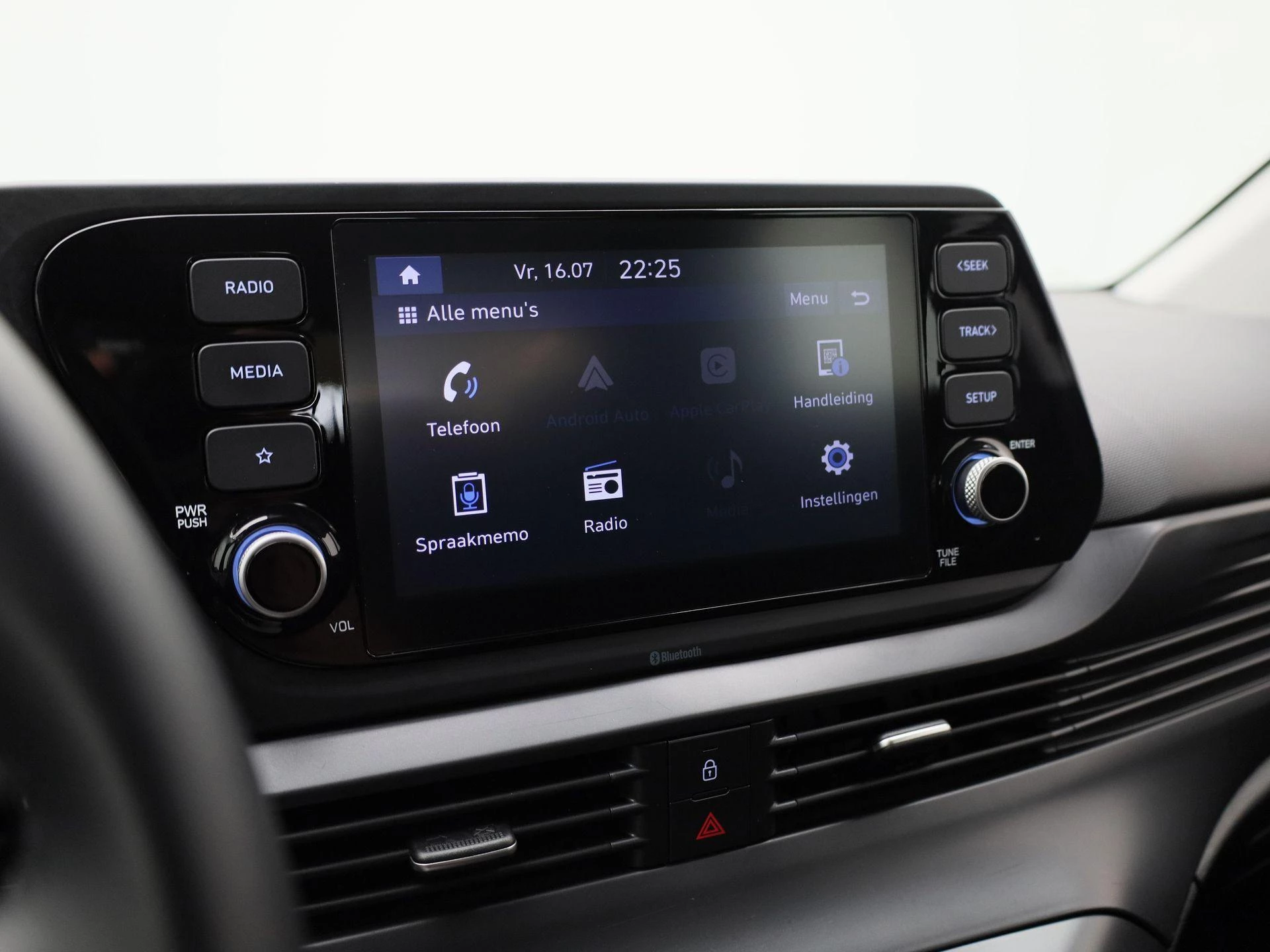 Hyundai-Bayon-image-25