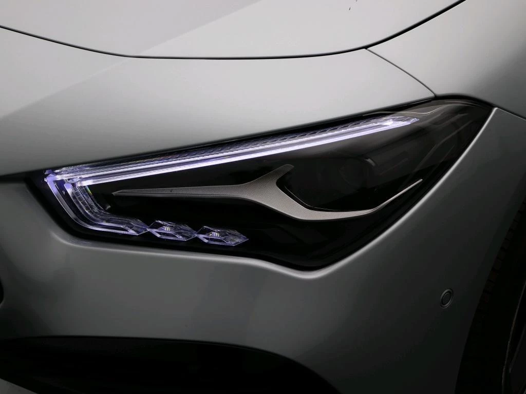 Mercedes-Benz CLA 250e STAR EDITION Shooting Brake + AMG + NIGHTPAKKET + CARPLAY + CAMERA +