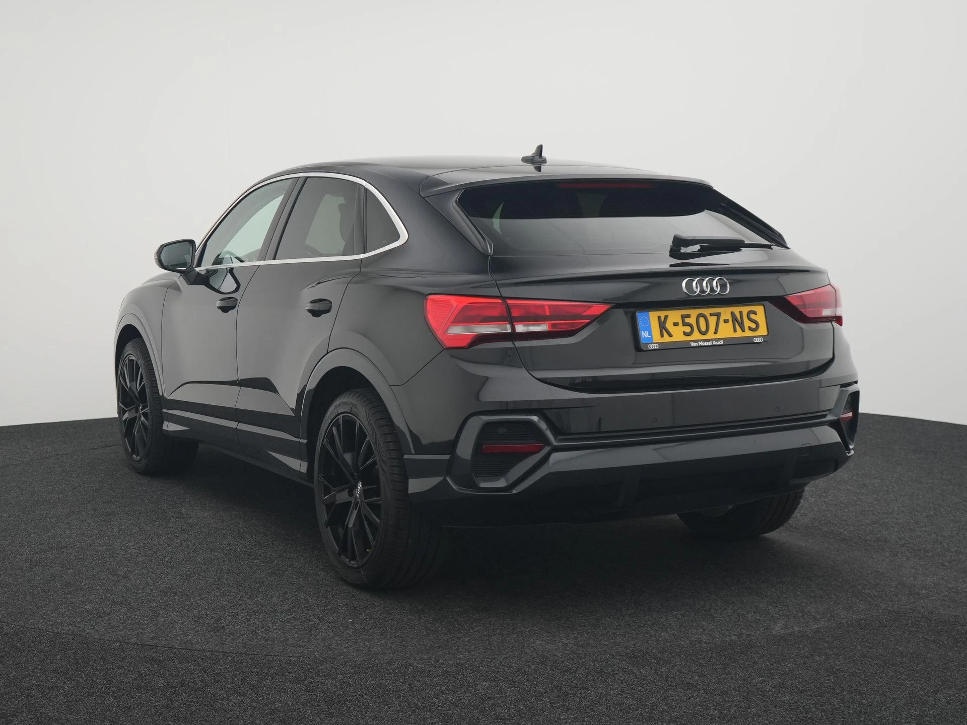 Audi-Q3-image-1