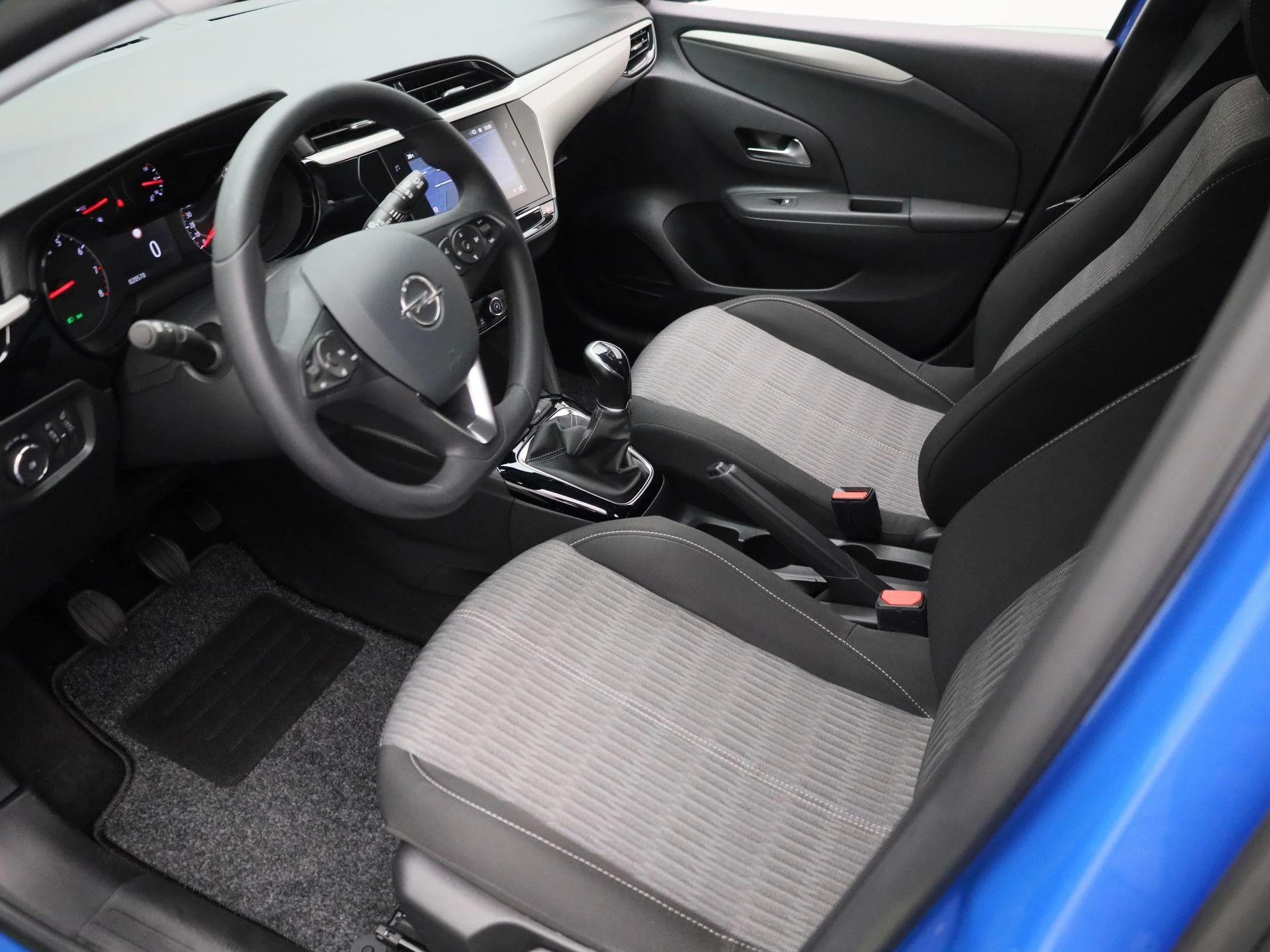 Opel-Corsa-image-14