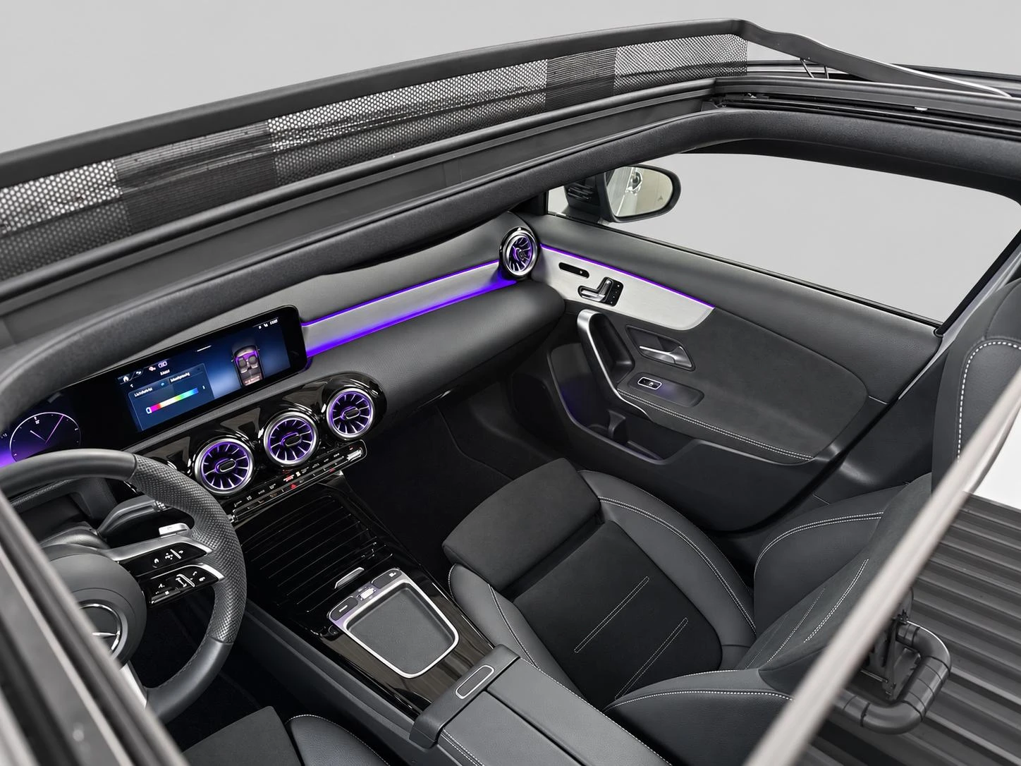 Mercedes-Benz-A-Klasse-image-13