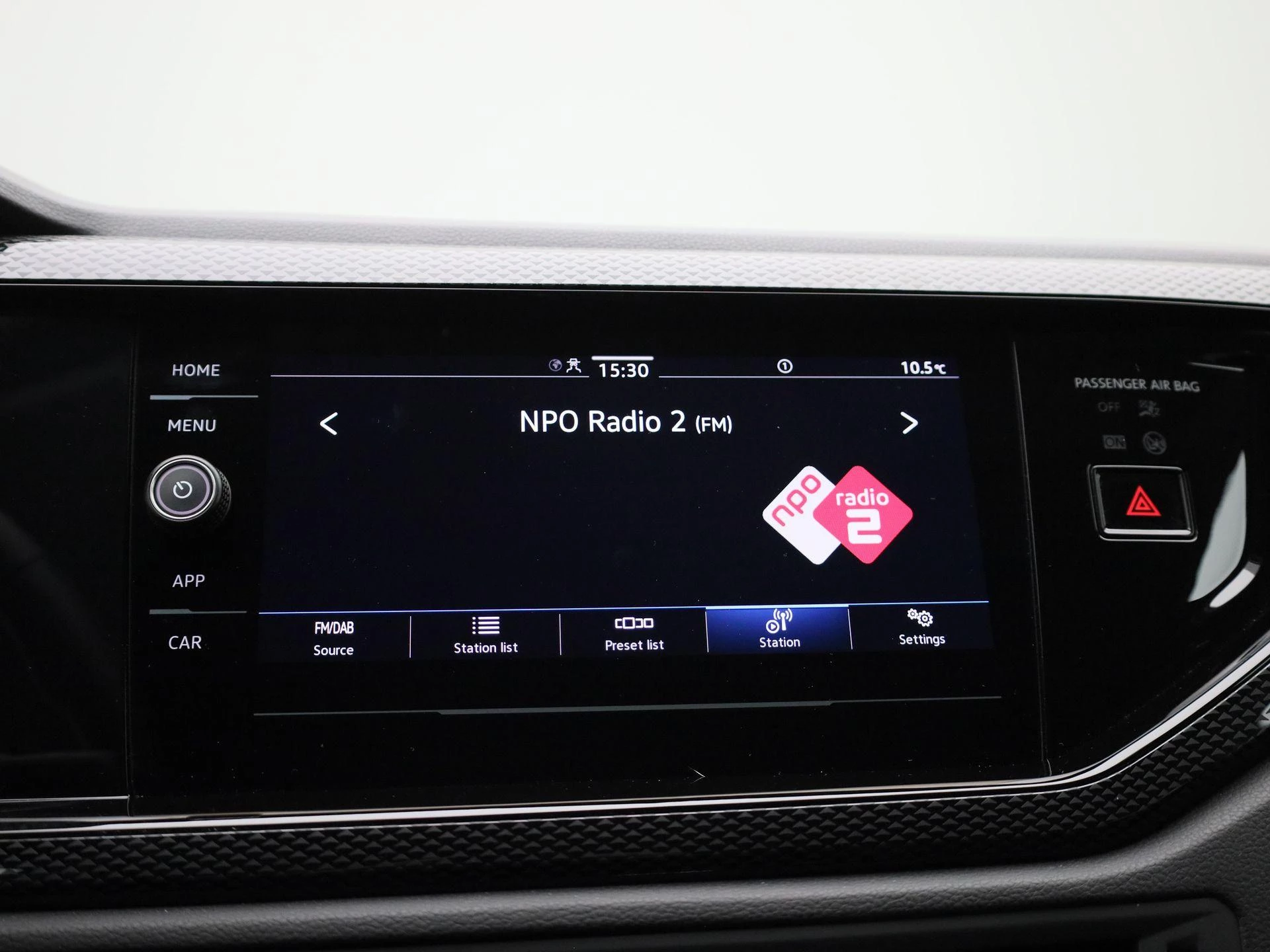 Volkswagen-Polo-image-16