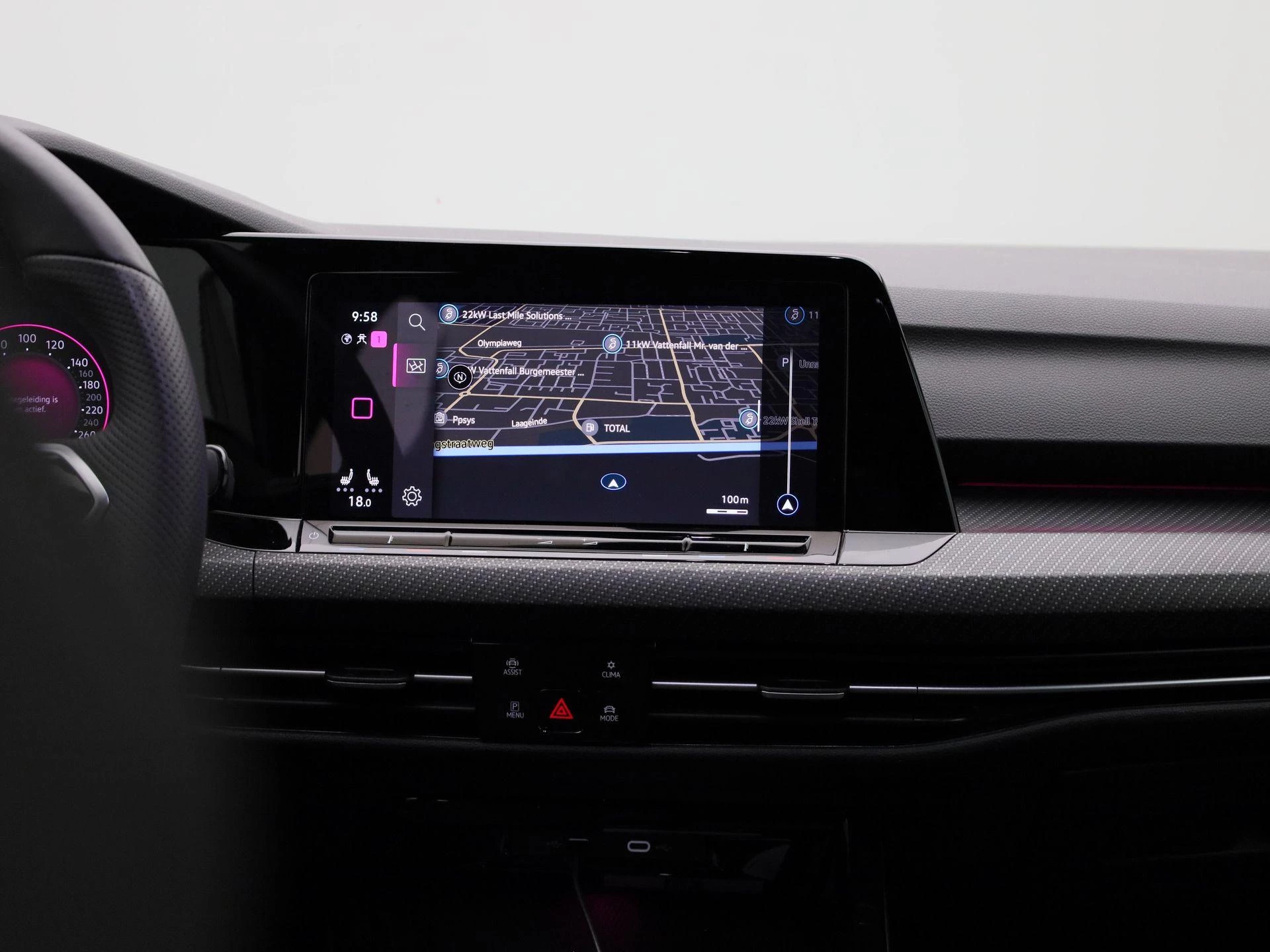 Volkswagen-Golf-image-8