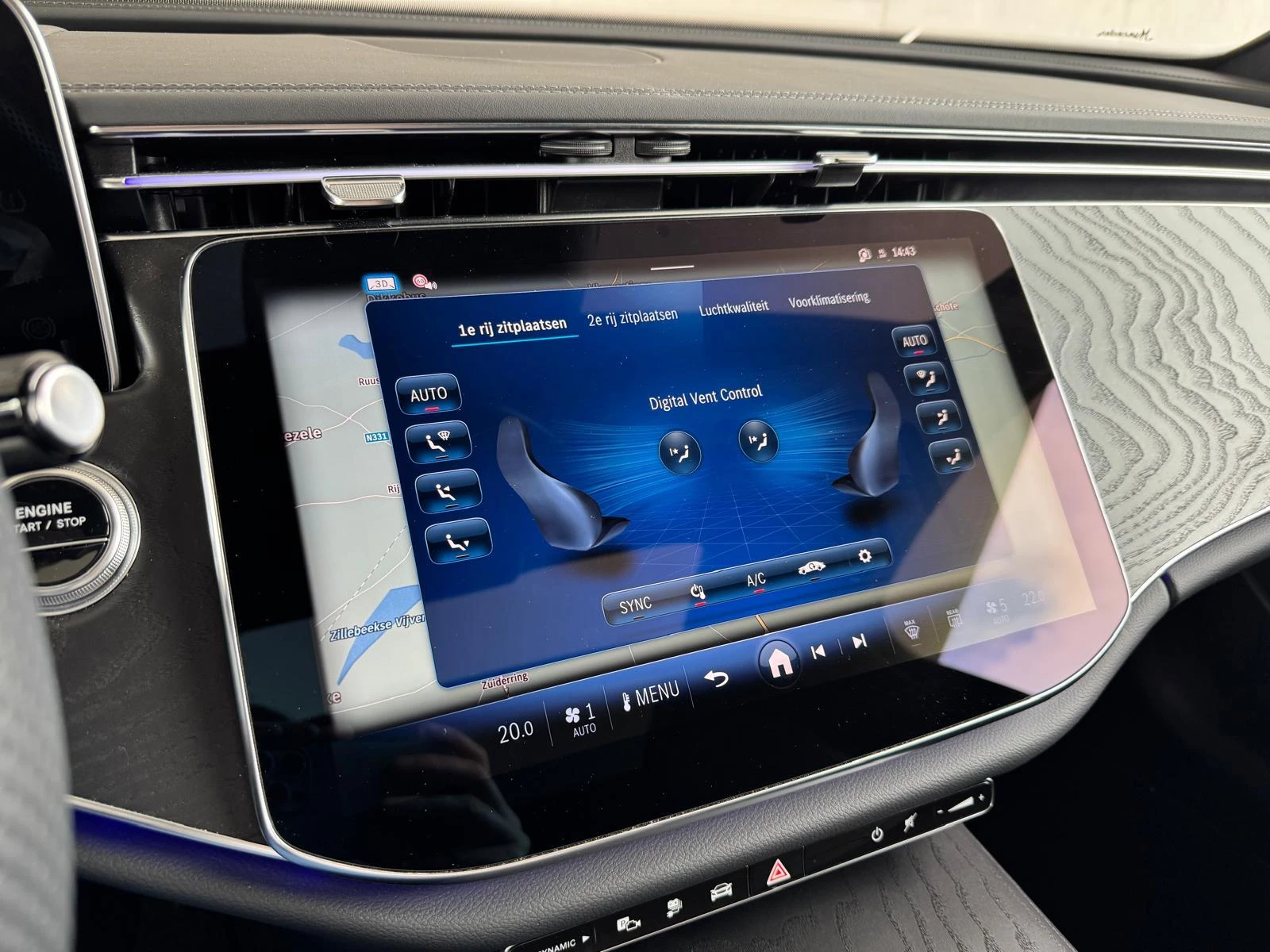 Mercedes-Benz E-Klasse 300 e AMG Line Break + PANO DAK + BURMESTER + DIGITAL LIGHT + NIGHTPACK