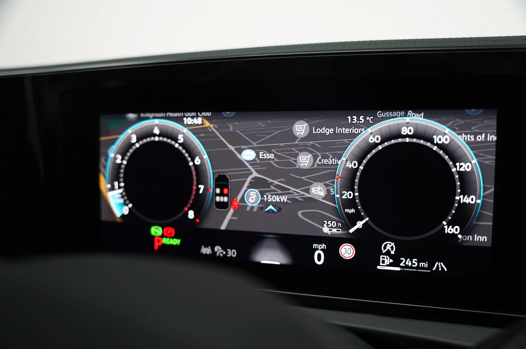Volkswagen-Tiguan-image-18