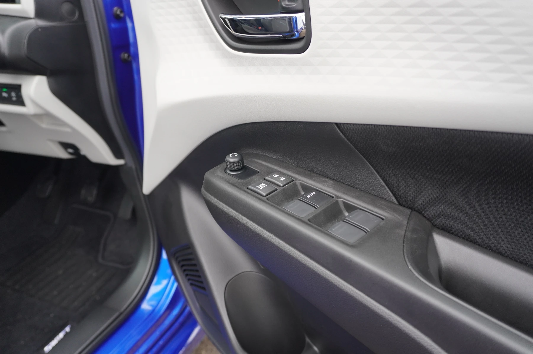 Suzuki-Swift-image-34