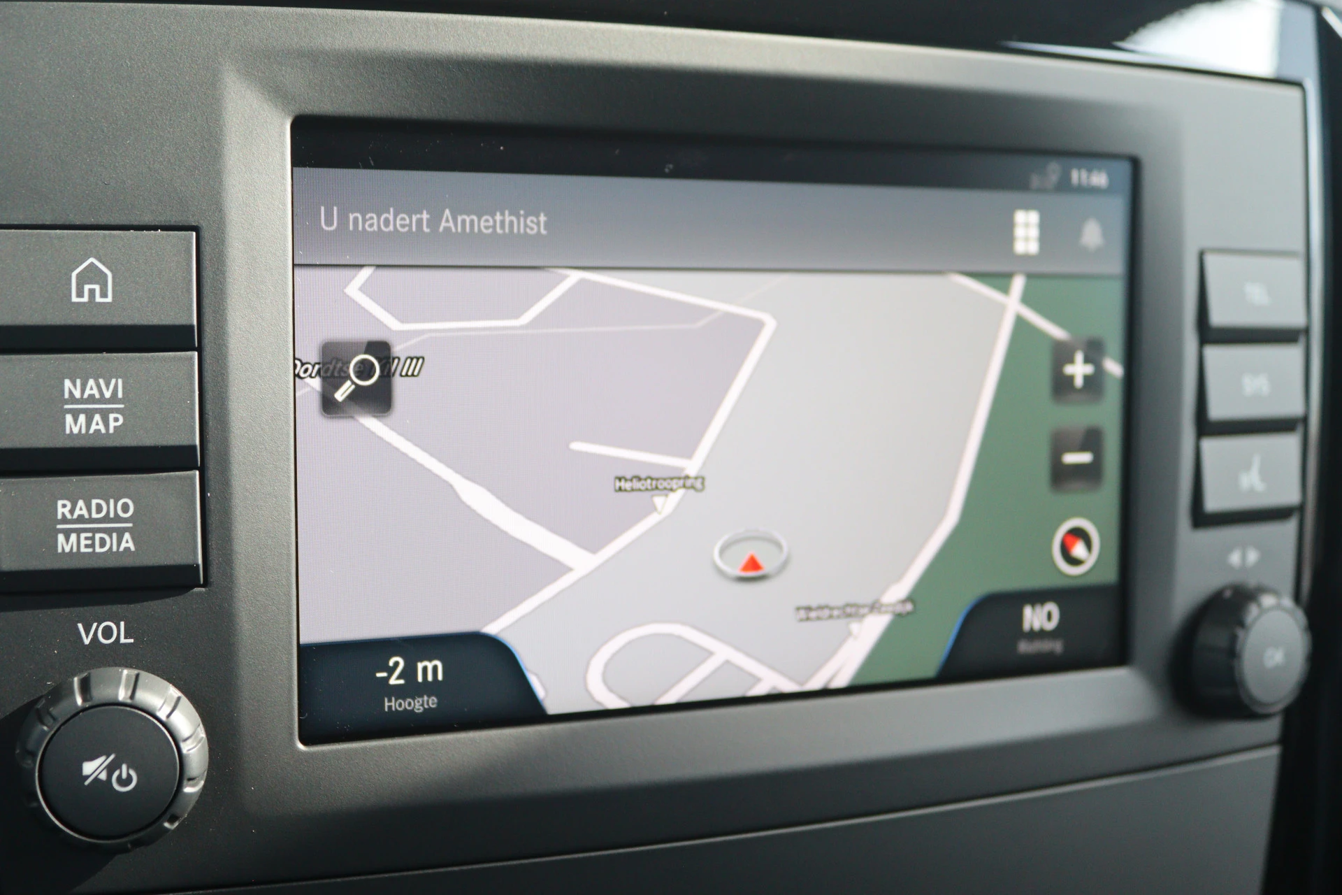 Mercedes-Benz-eVito-image-7