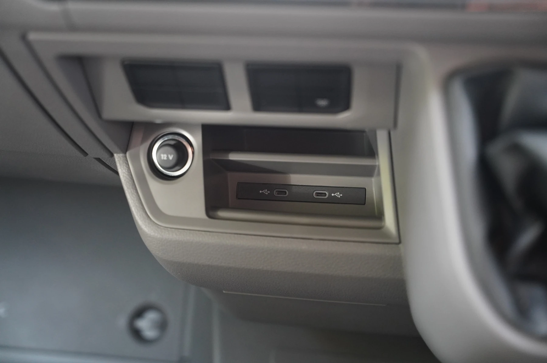 Volkswagen-Crafter-image-20