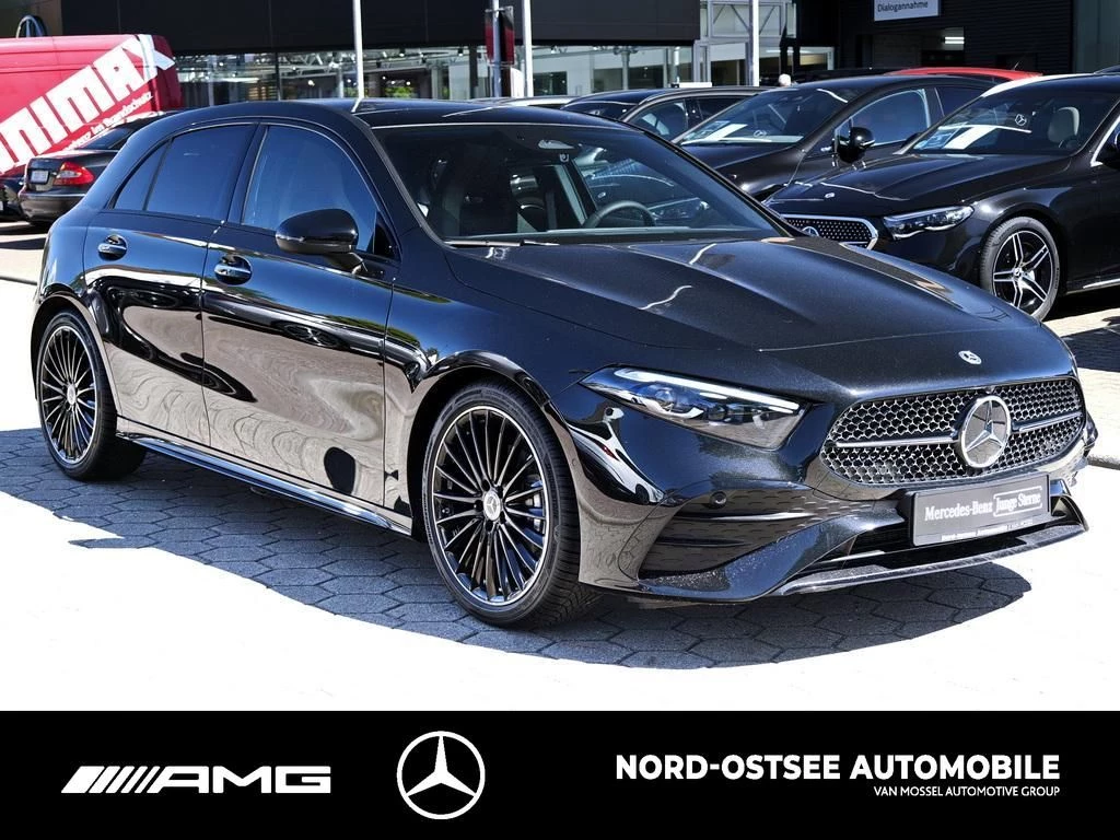 Mercedes-Benz A-Klasse 180 AMG PANO NIGHT MBUX KEYLESS-GO SHZ AMG Line