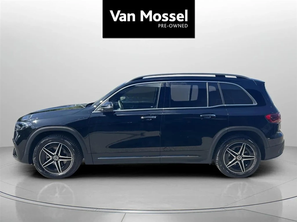 Mercedes-Benz-EQB-image-7