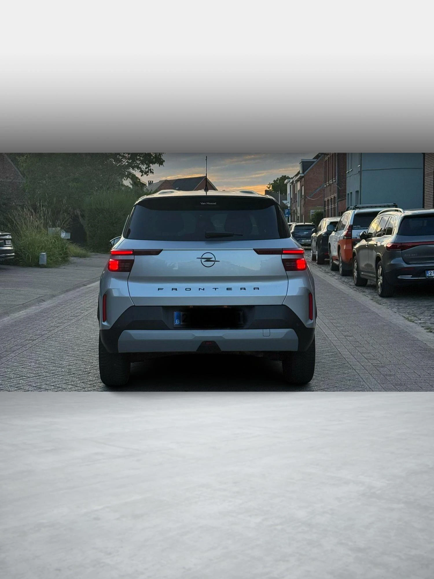 Opel-Frontera-image-4