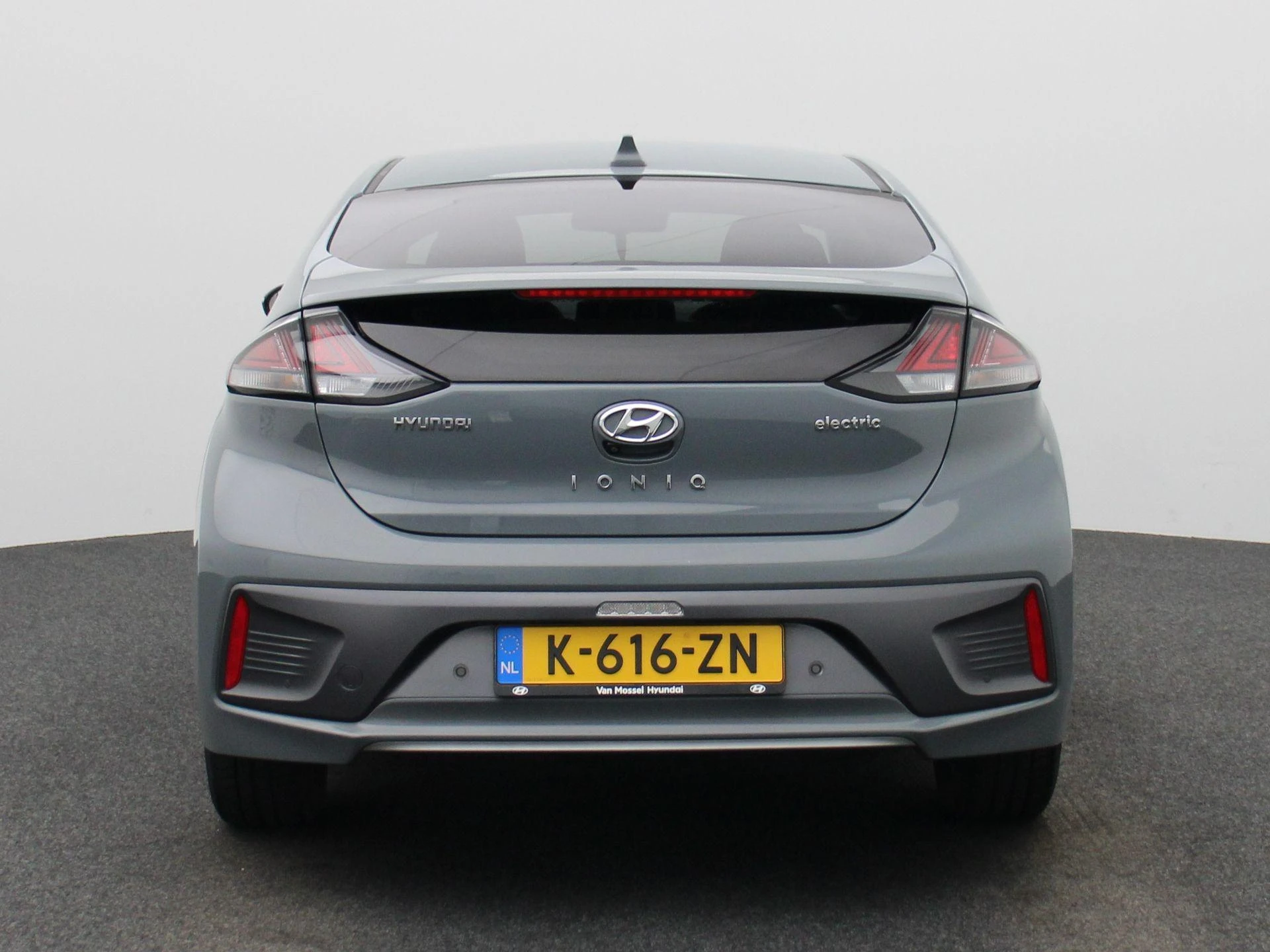 Hyundai-IONIQ-image-5
