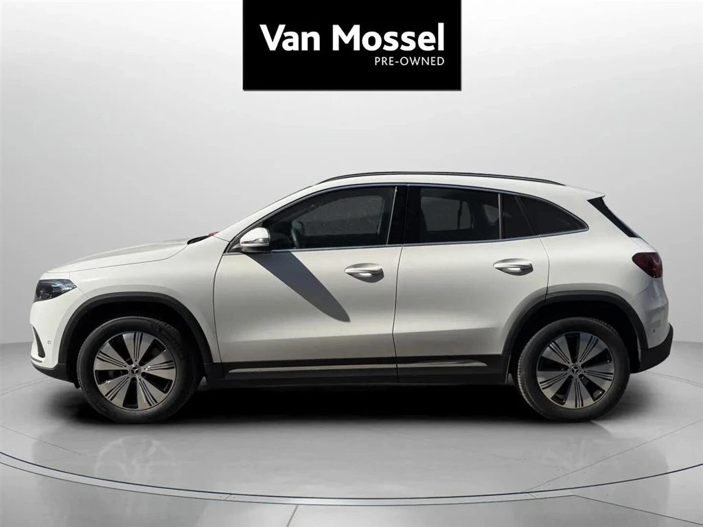 Mercedes-Benz-EQA-image-7