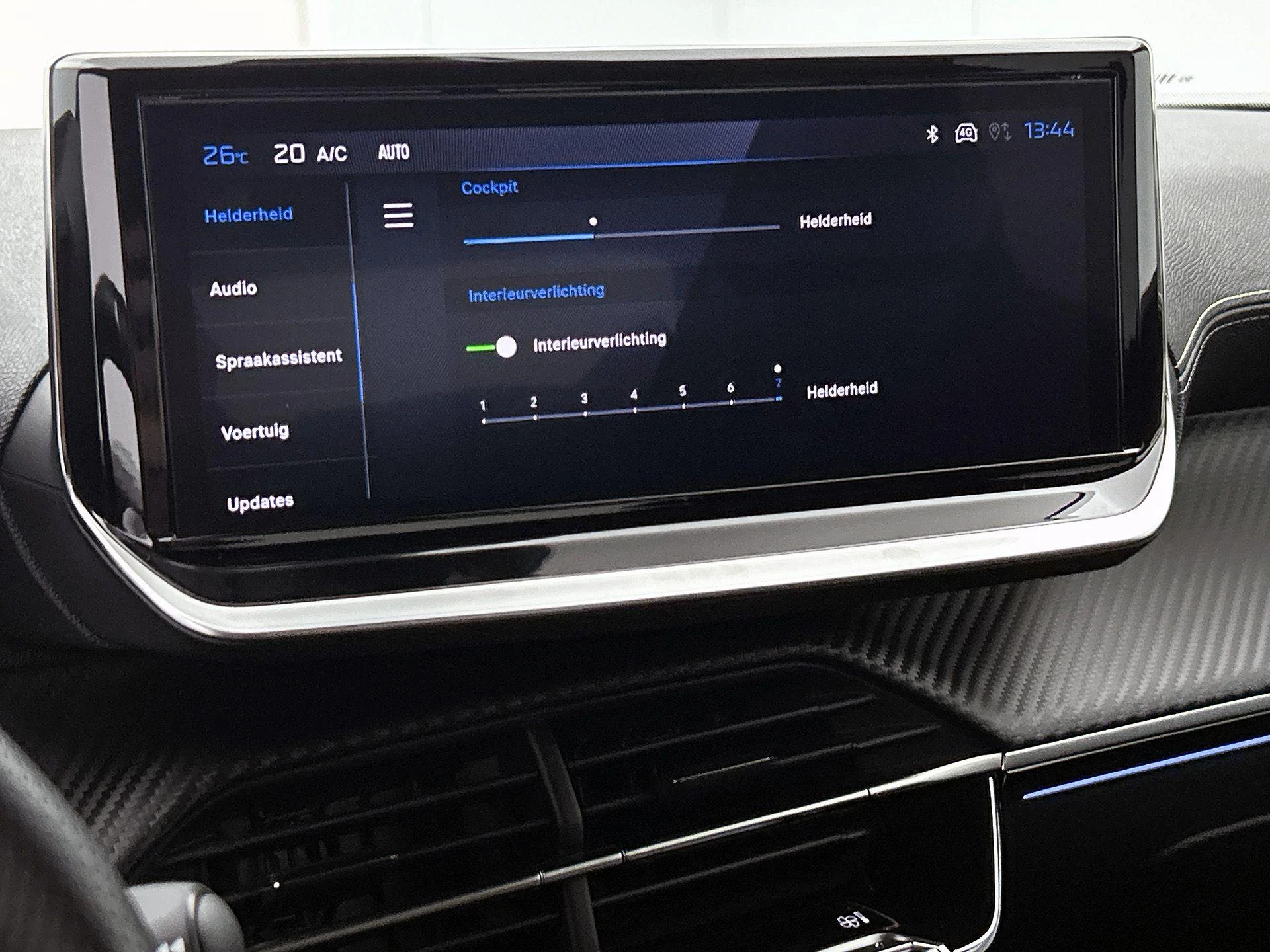 Peugeot-2008-image-38