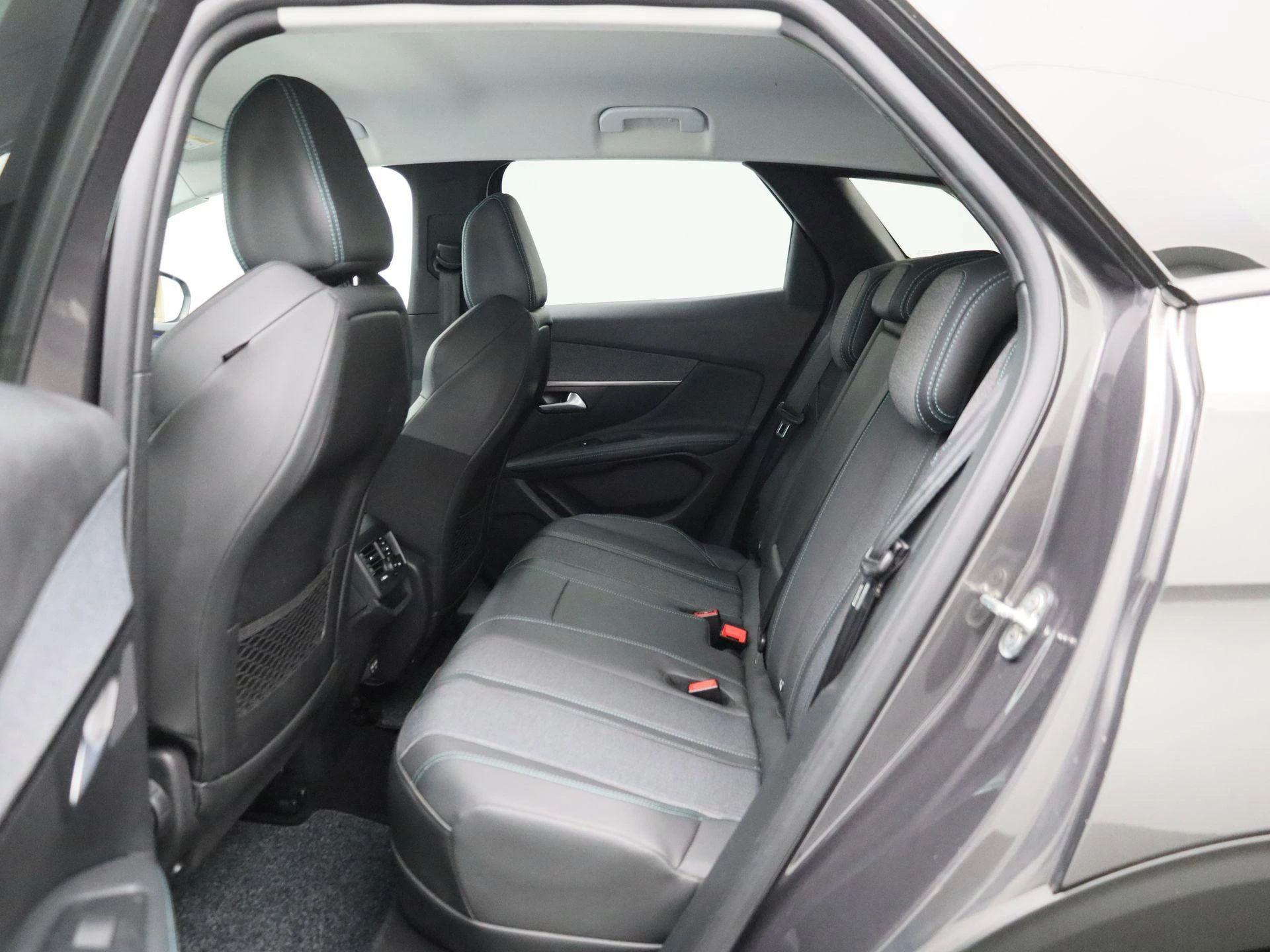 Peugeot-3008-image-10
