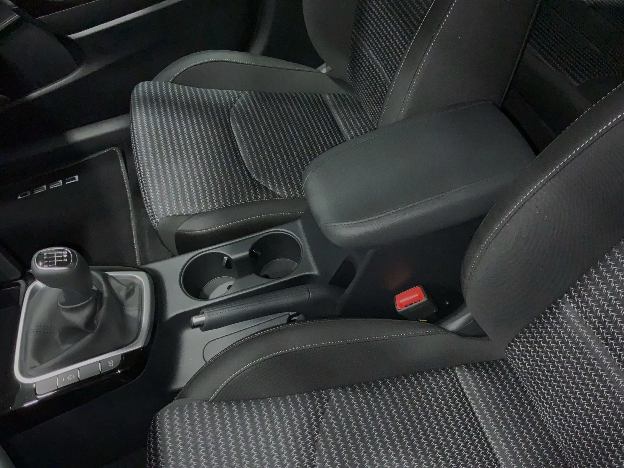 Kia-Ceed-image-21