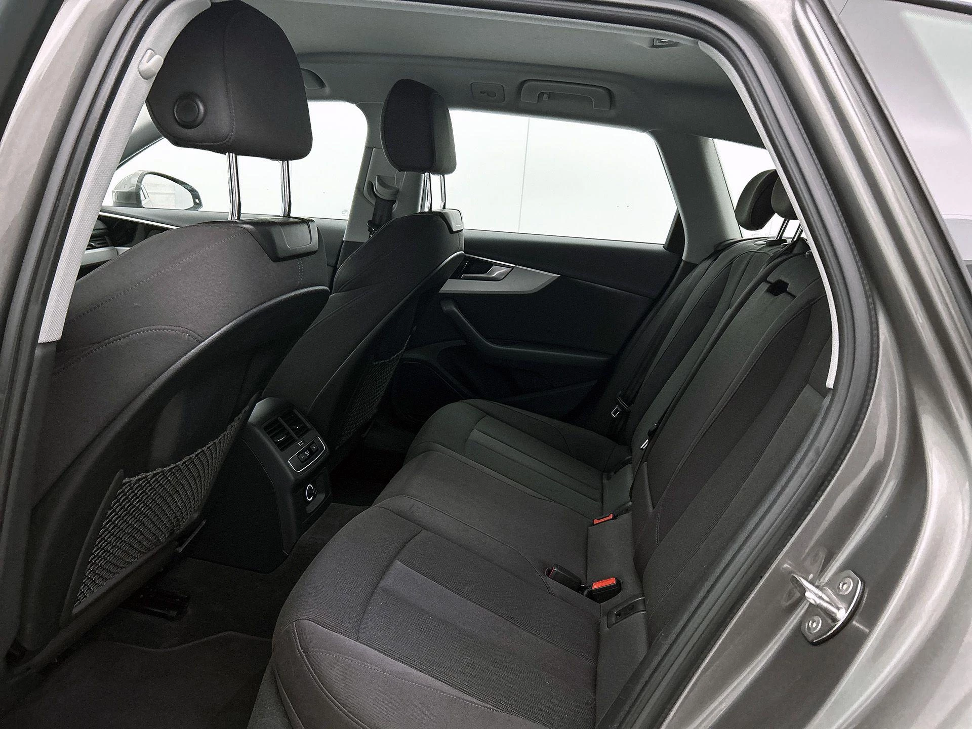 Audi-A4-image-25
