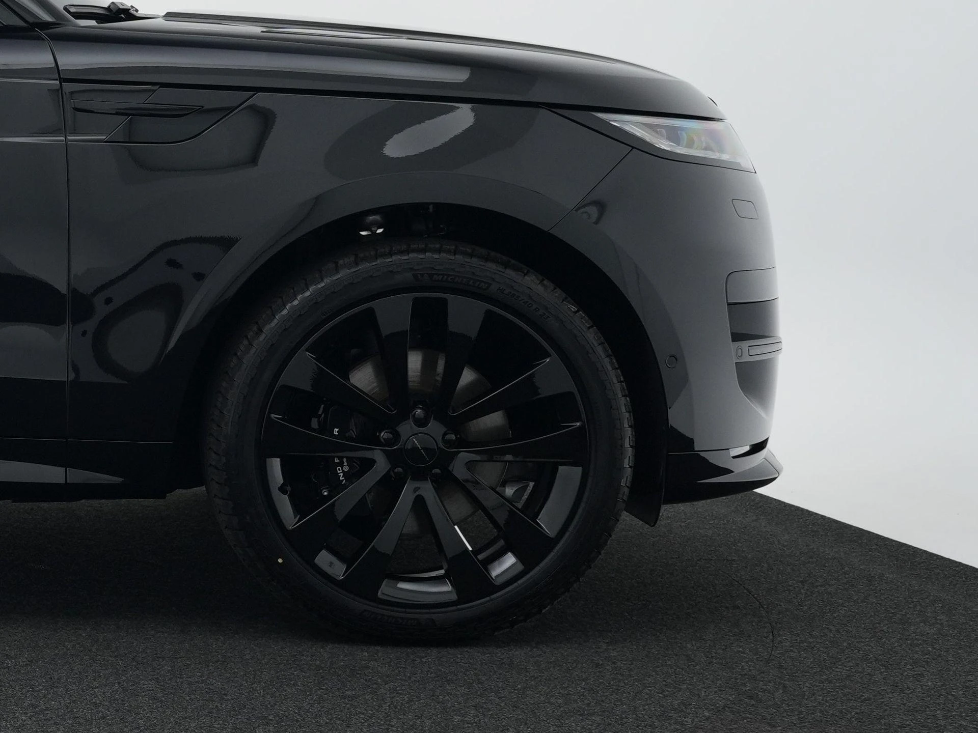 Land Rover-Range Rover Sport-image-44