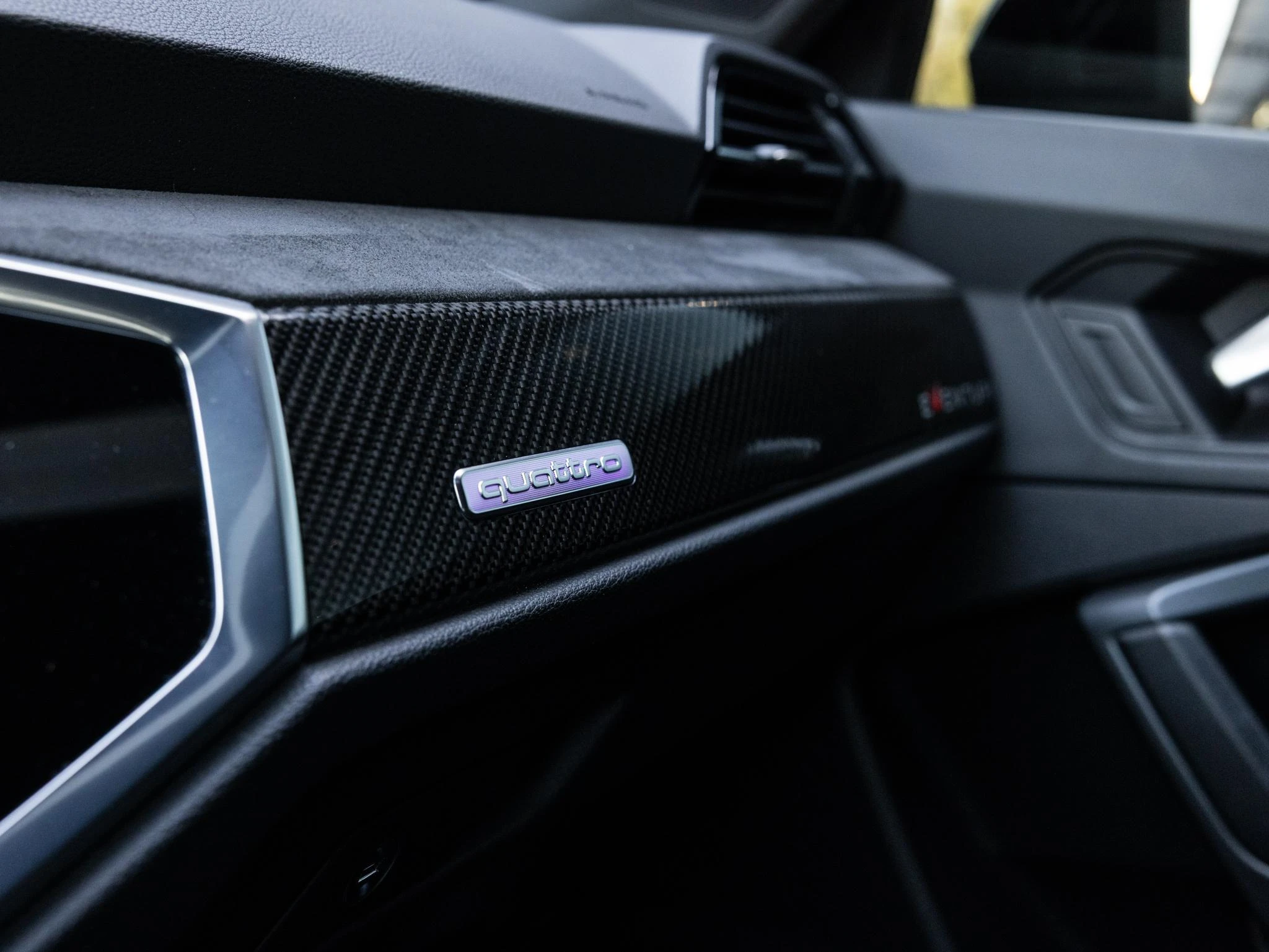 Audi-RSQ3-image-39