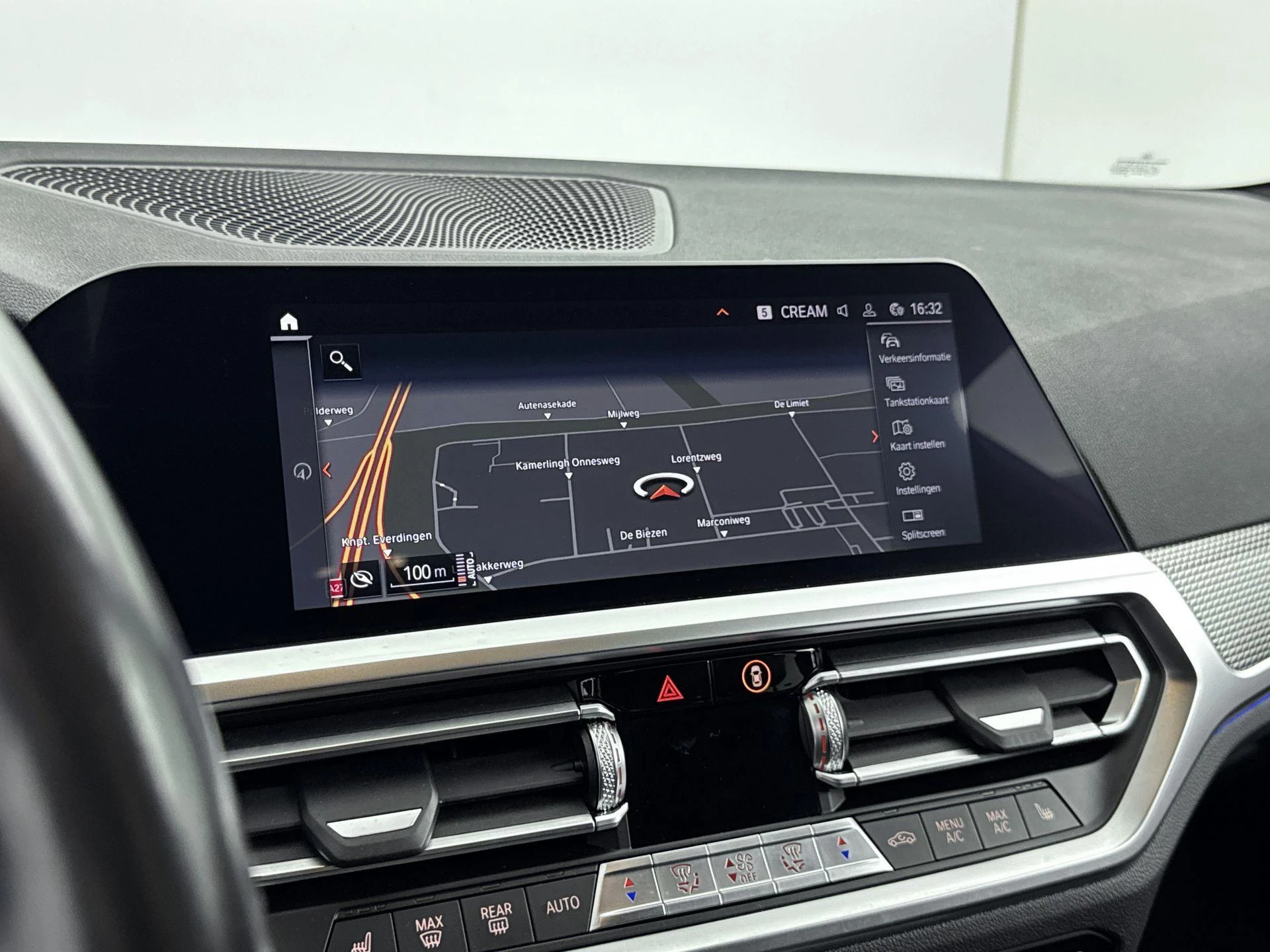 BMW 3 Serie Touring 320i Executive Edition 184PK