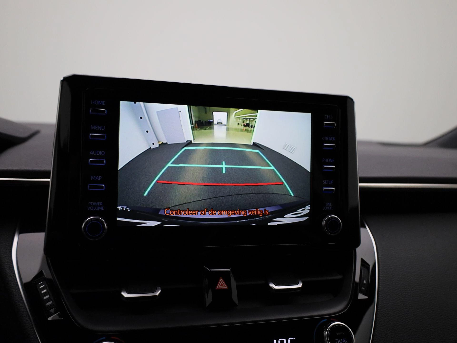 Toyota-Corolla Touring Sports-image-21