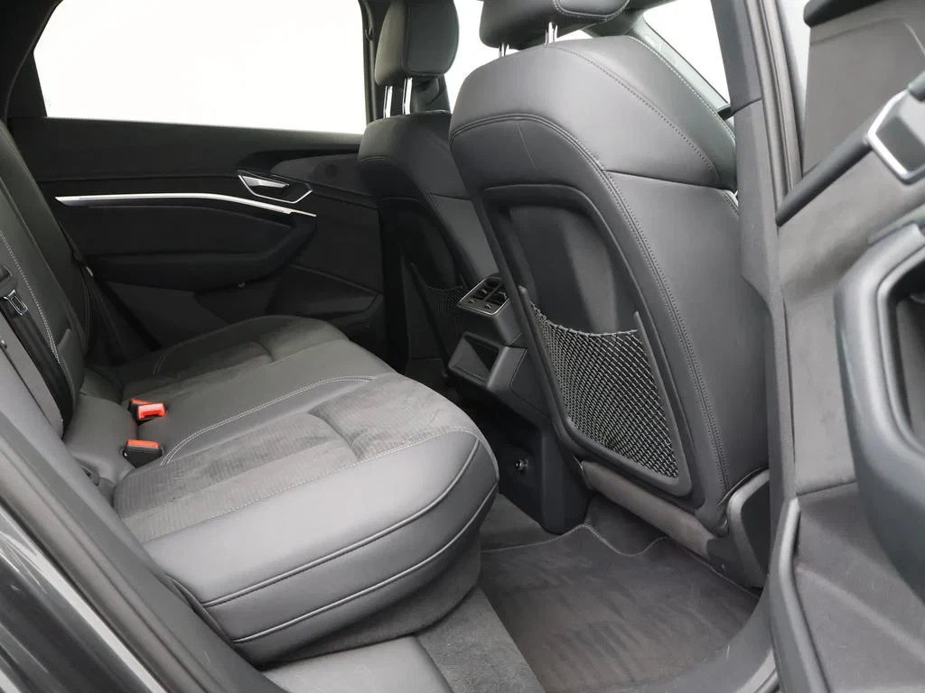 Audi-e-tron-image-10