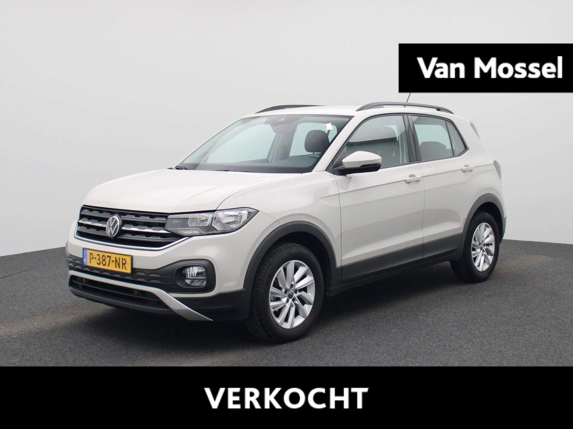 Volkswagen-T-Cross-image-0