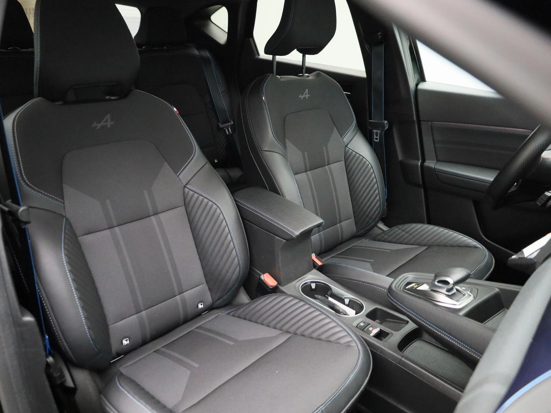Renault-Captur-image-36