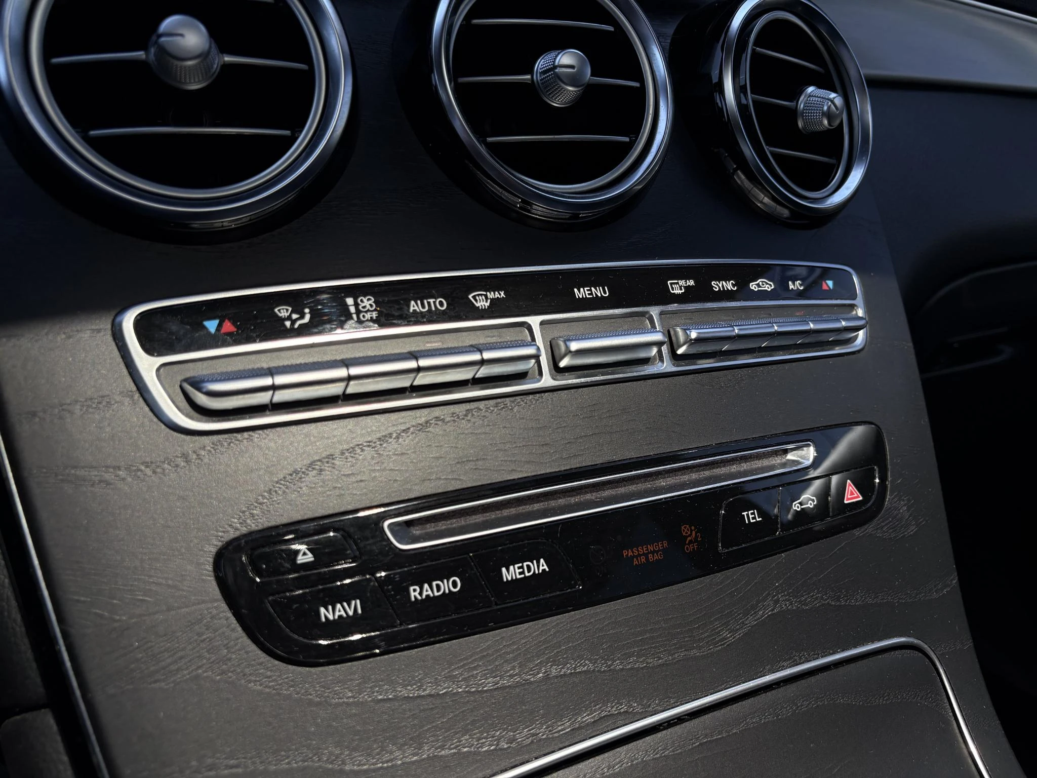 Mercedes-Benz-GLC-image-7