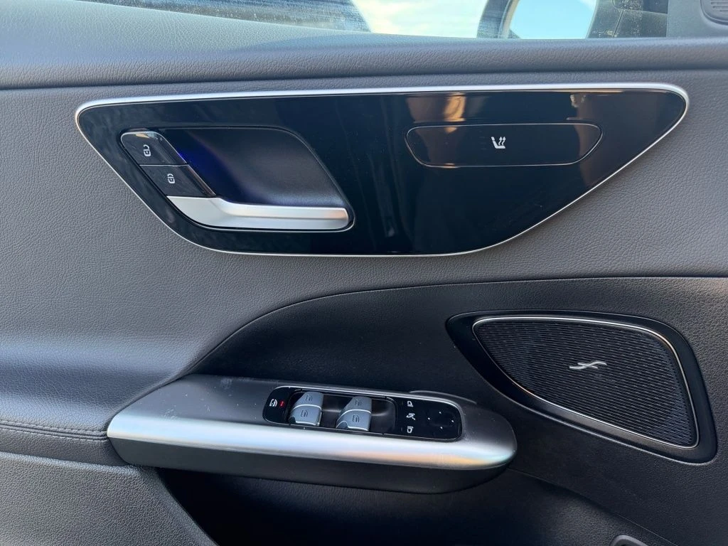 Mercedes-Benz-C-Klasse 200 d-image-8