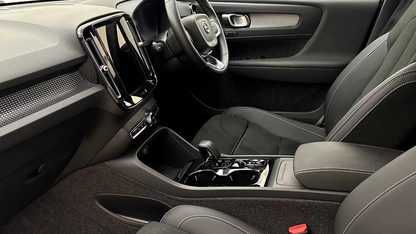 Volvo-XC40-image-5