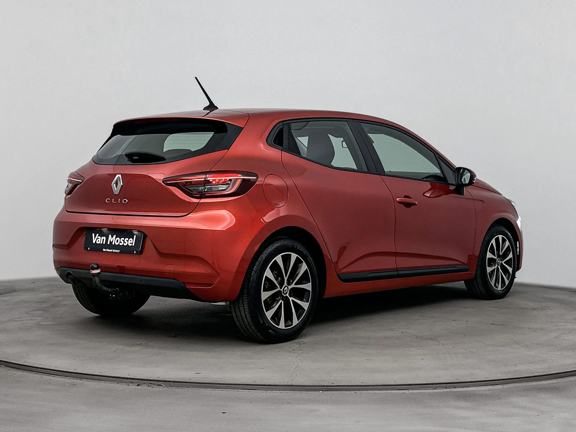 Renault-Clio-image-3