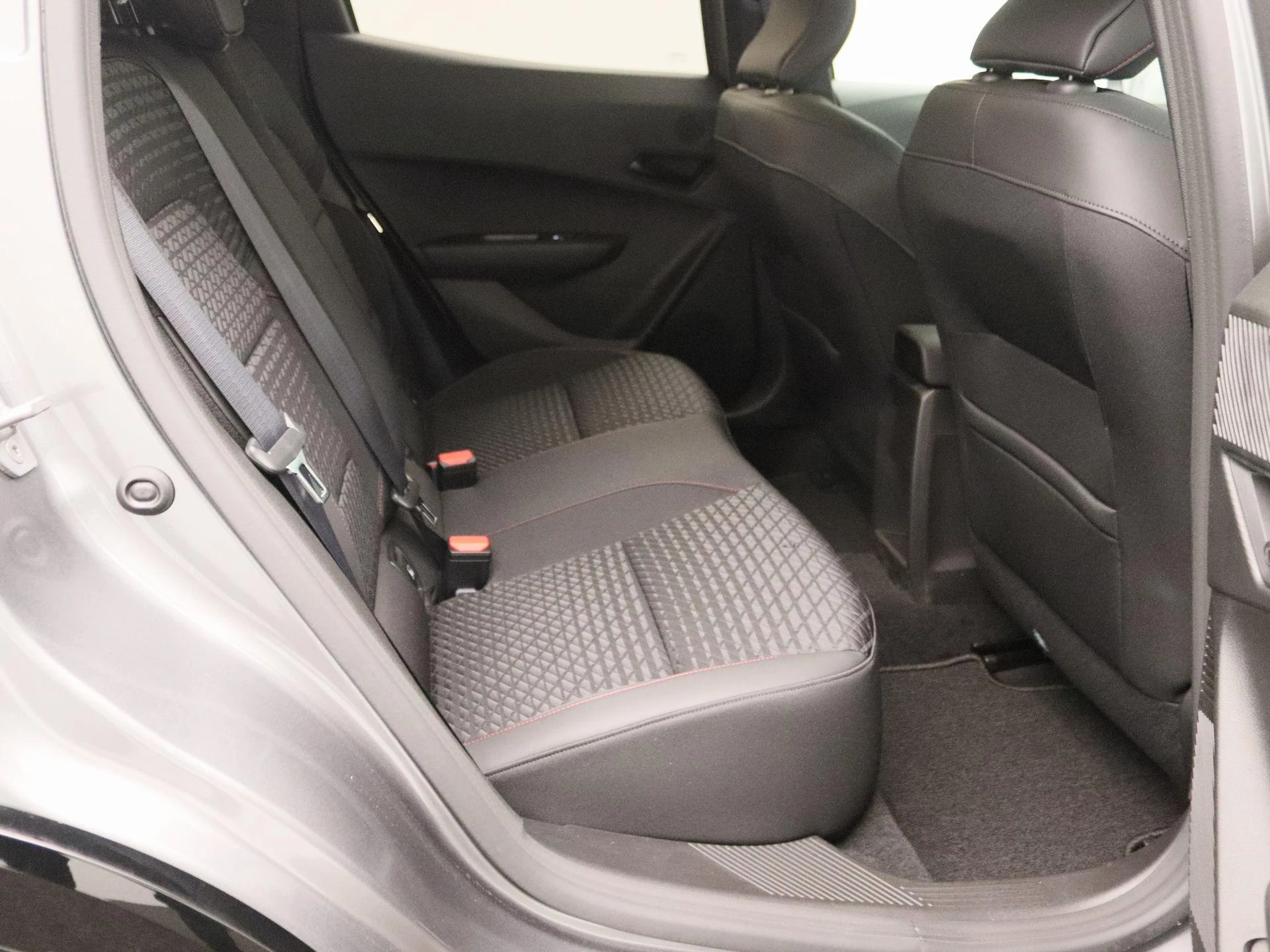 Renault-Clio-image-24