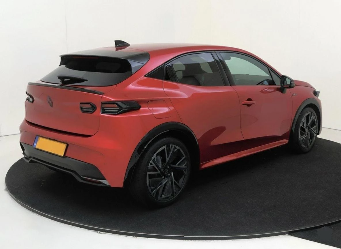 Renault-Clio-image-1